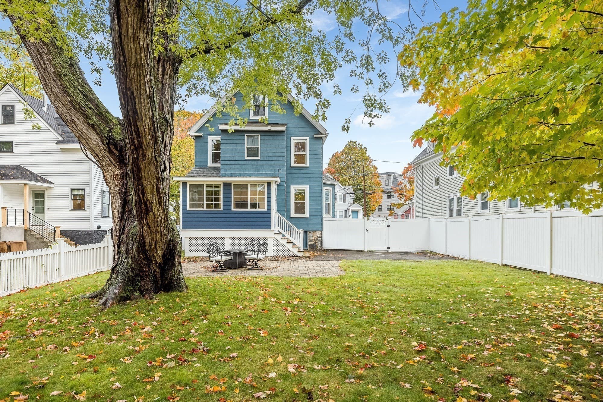 Single Family Residence at 89 Washington Street, Reading MA 01867, photo 4 of 41