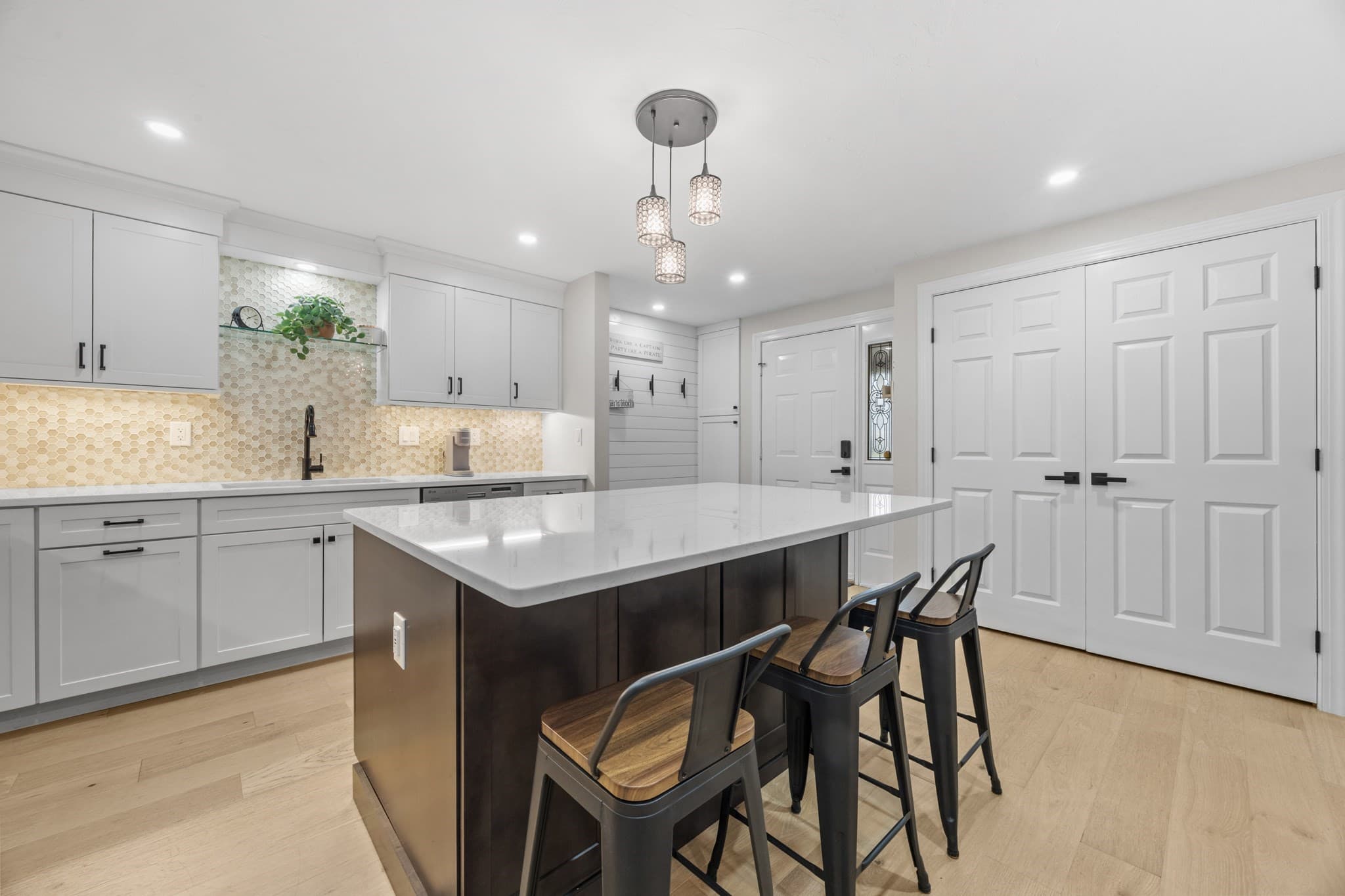 Condominium at 73 Willow Pond Drive # 73, Rockland MA 02370, photo 5 of 31