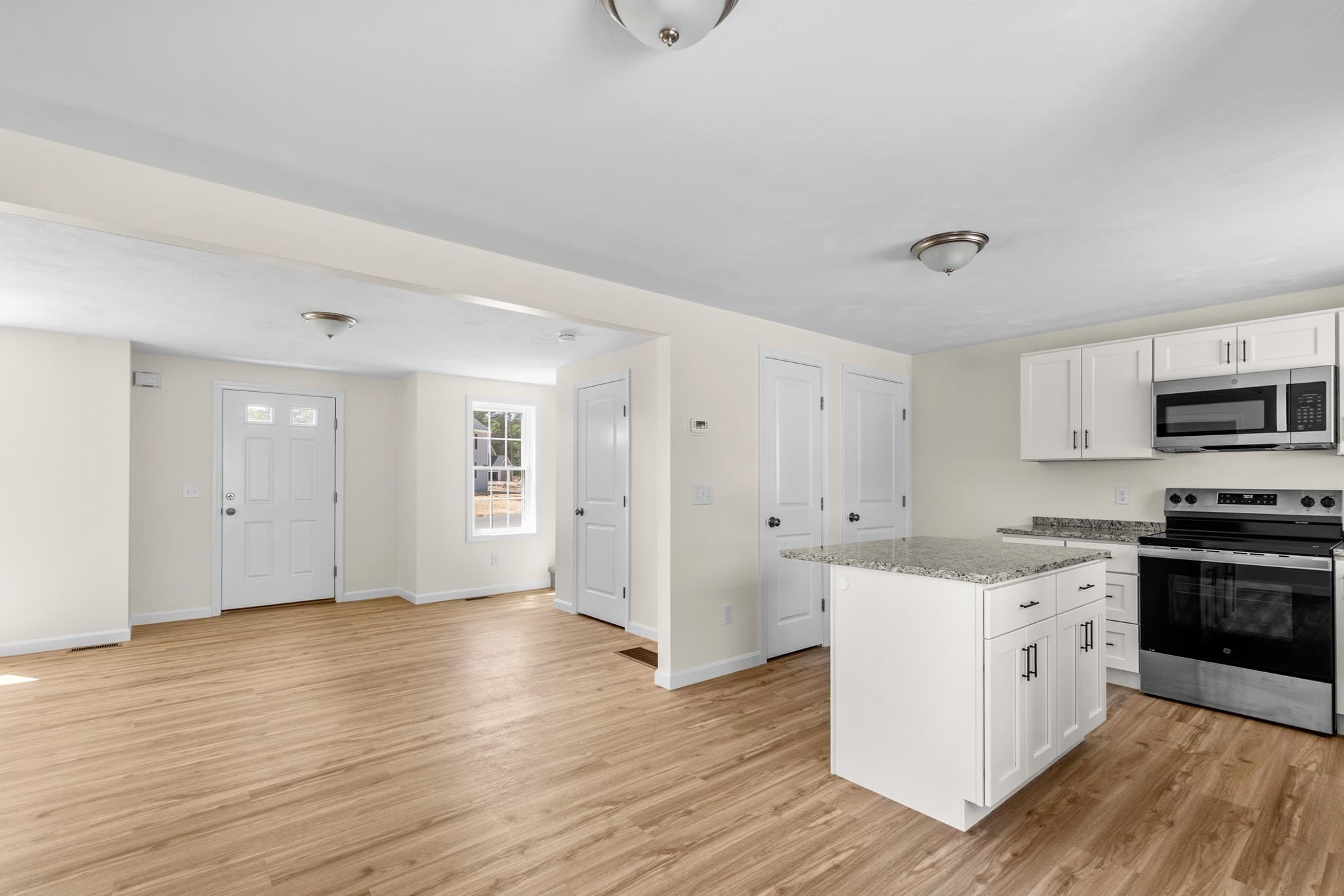Single Family Residence at 28 Bumblebee Dr., Plymouth MA 02360, Plymouth, photo 23 of 32