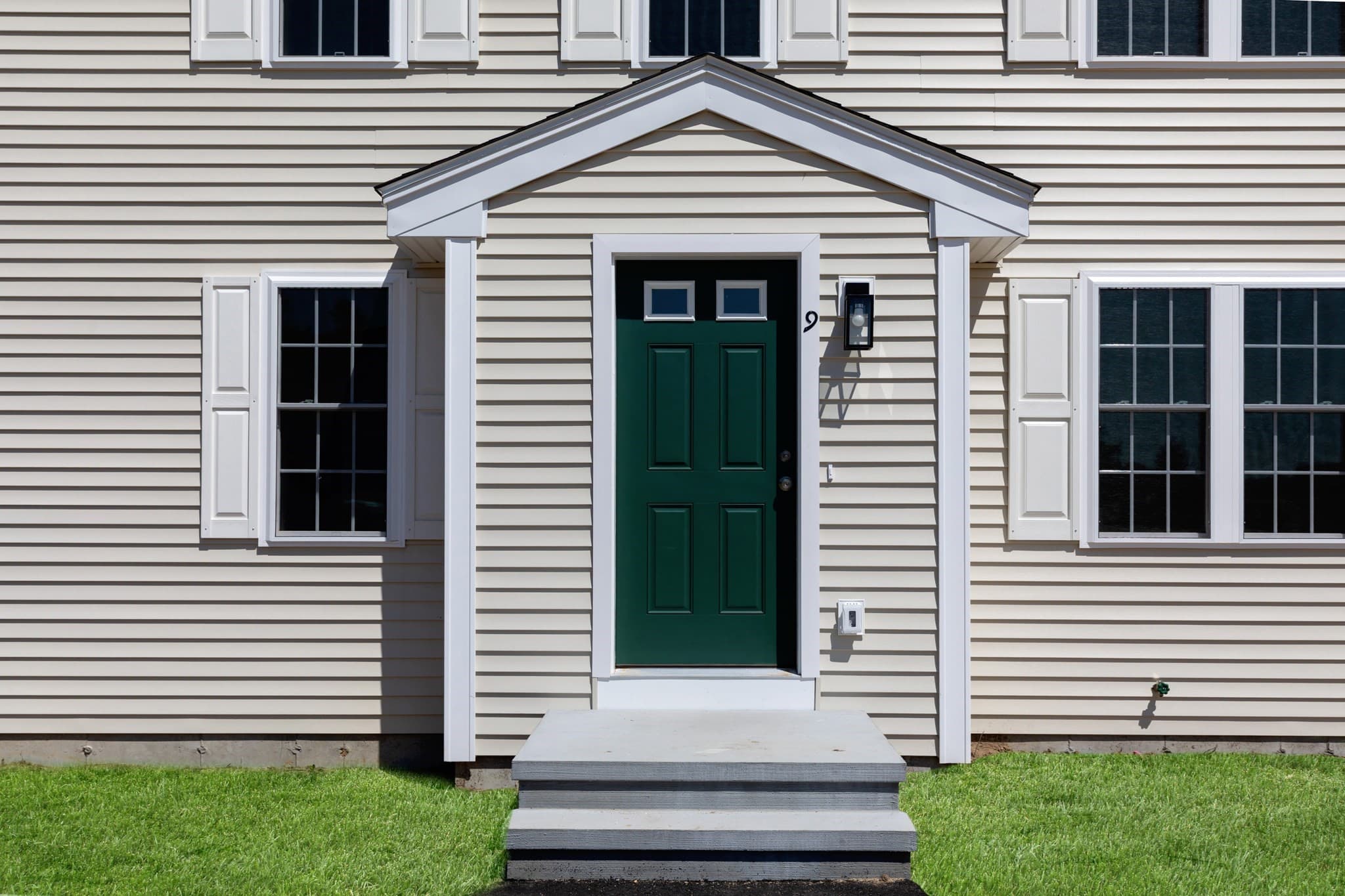 Single Family Residence at 28 Bumblebee Dr., Plymouth MA 02360, Plymouth, photo 2 of 32