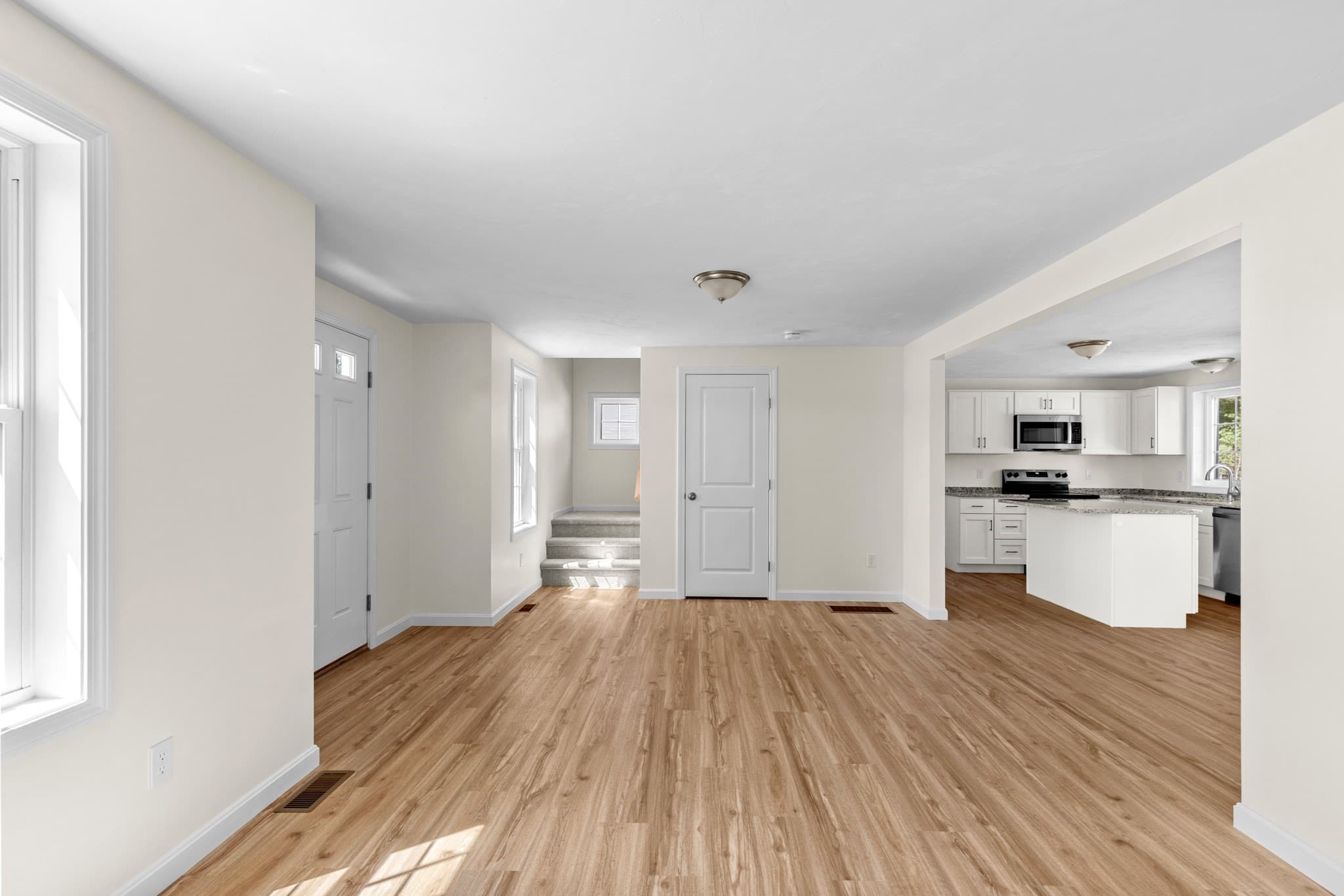 Single Family Residence at 28 Bumblebee Dr., Plymouth MA 02360, Plymouth, photo 10 of 32