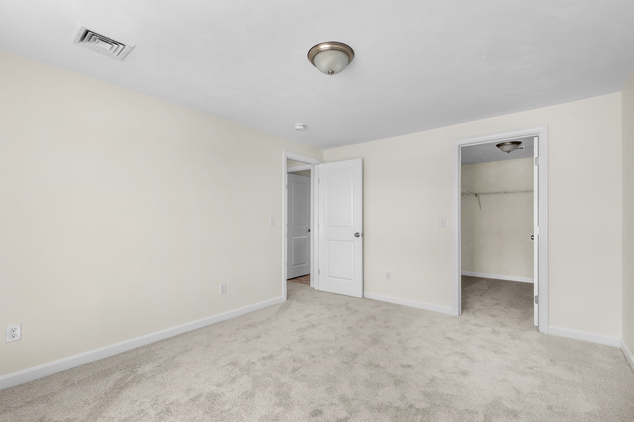 Single Family Residence at 28 Bumblebee Dr., Plymouth MA 02360, Plymouth, photo 29 of 32