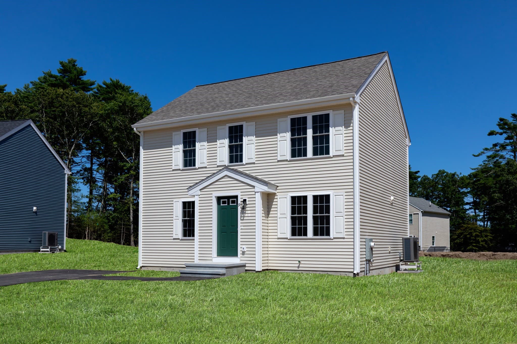 Single Family Residence at 28 Bumblebee Dr., Plymouth MA 02360, Plymouth, photo 4 of 32
