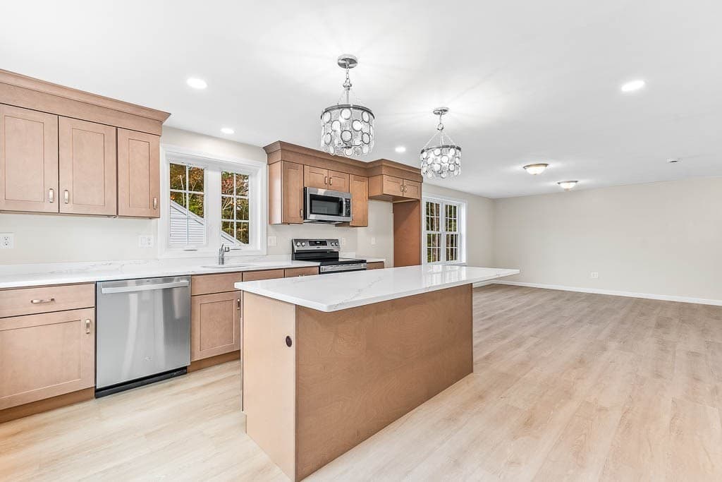 Single Family Residence at 39 Bumblebee Dr., Plymouth MA 02360, Plymouth, photo 4 of 25