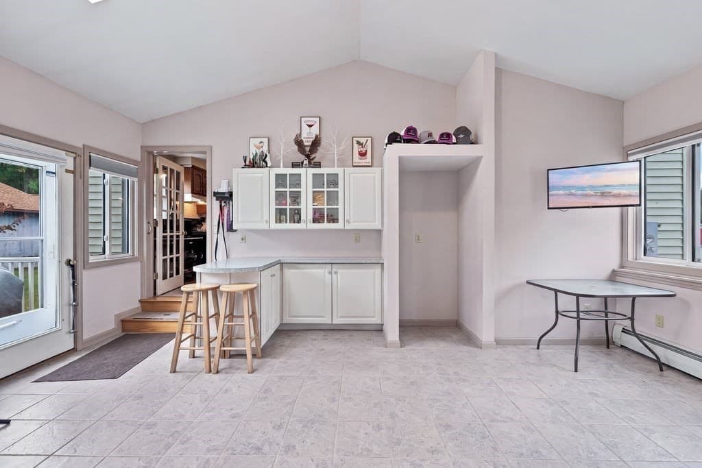 Single Family Residence at 6 Oakhurst Street, Ayer MA 01432, photo 31 of 40