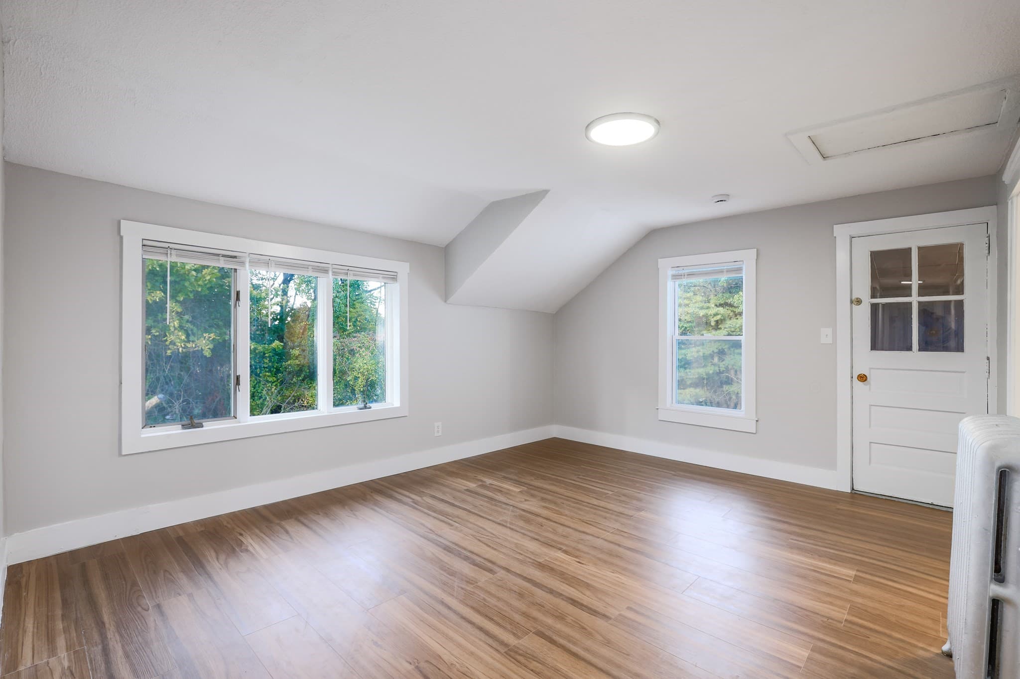 Single Family Residence at 231 Millbury St, Auburn MA 01501, Auburn, photo 15 of 42