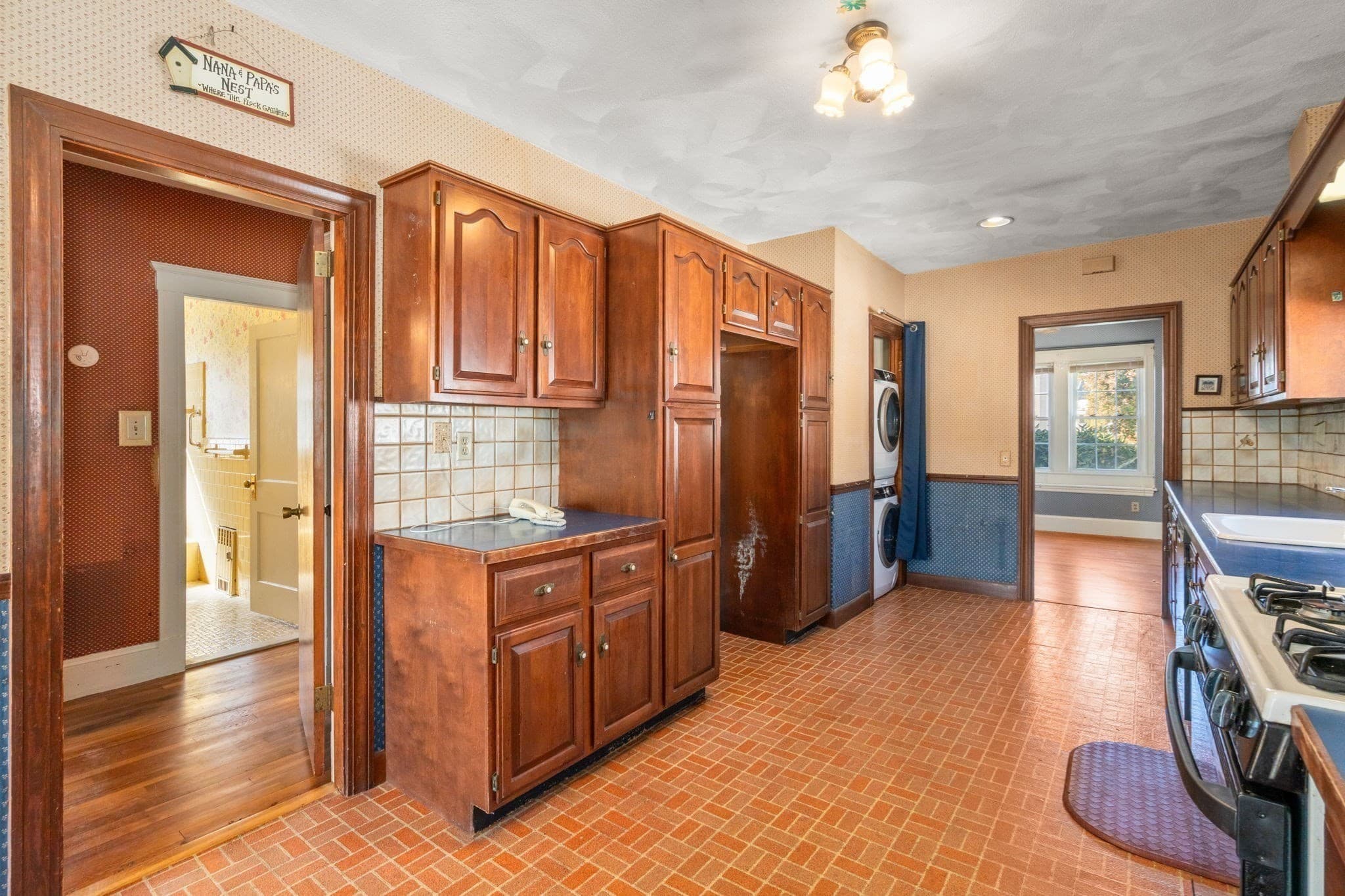 Single Family Residence at 148 Wilson Ave, Quincy MA 02170, Quincy, photo 16 of 33