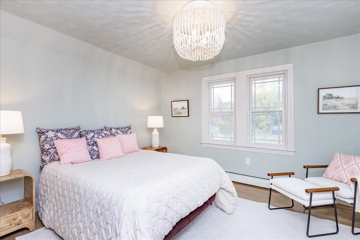Single Family Residence at 137 Hampshire Rd, Methuen MA 01844, photo 16 of 42