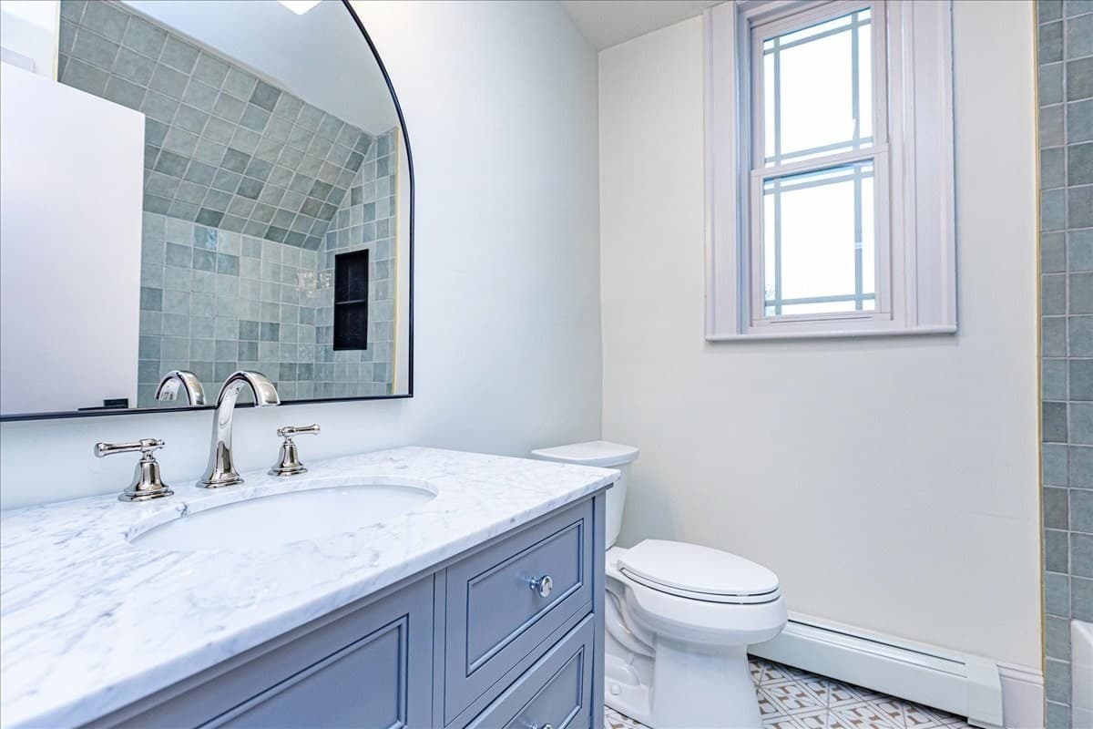 Single Family Residence at 137 Hampshire Rd, Methuen MA 01844, photo 18 of 42