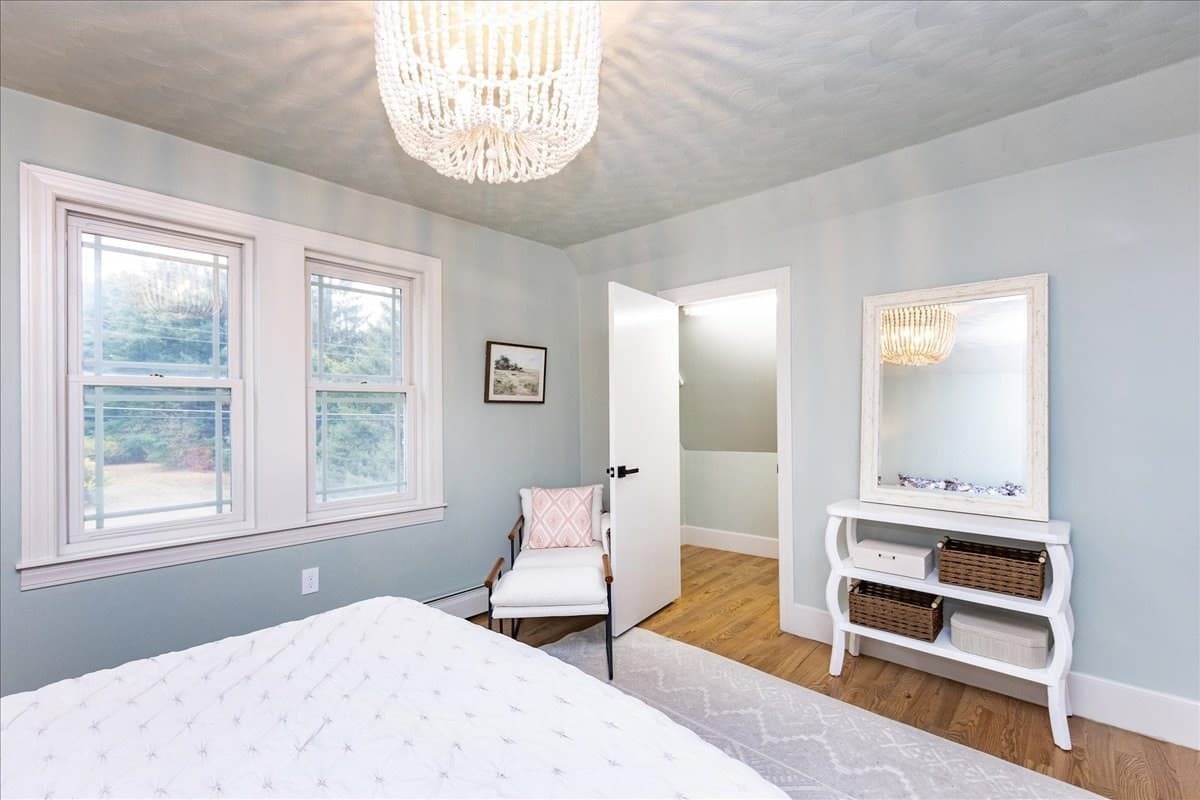 Single Family Residence at 137 Hampshire Rd, Methuen MA 01844, photo 15 of 42