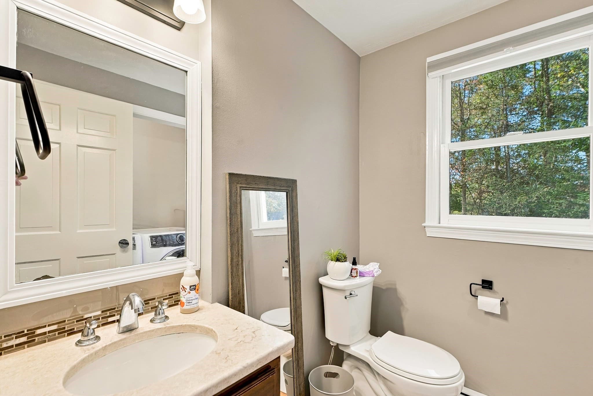 Single Family Residence at 15 Tammie Road, Hopedale MA 01747, photo 12 of 36