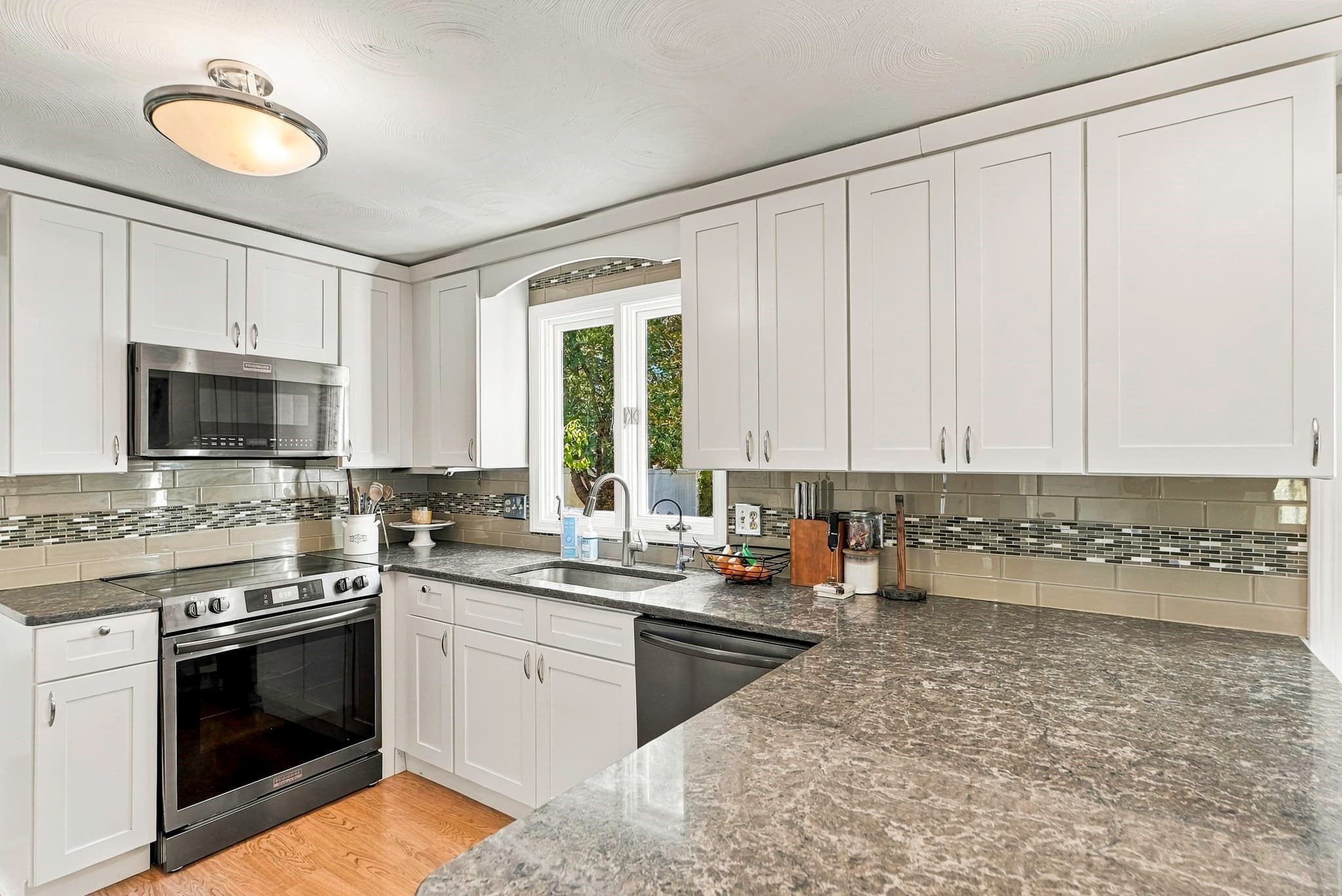 Single Family Residence at 15 Tammie Road, Hopedale MA 01747, photo 3 of 36