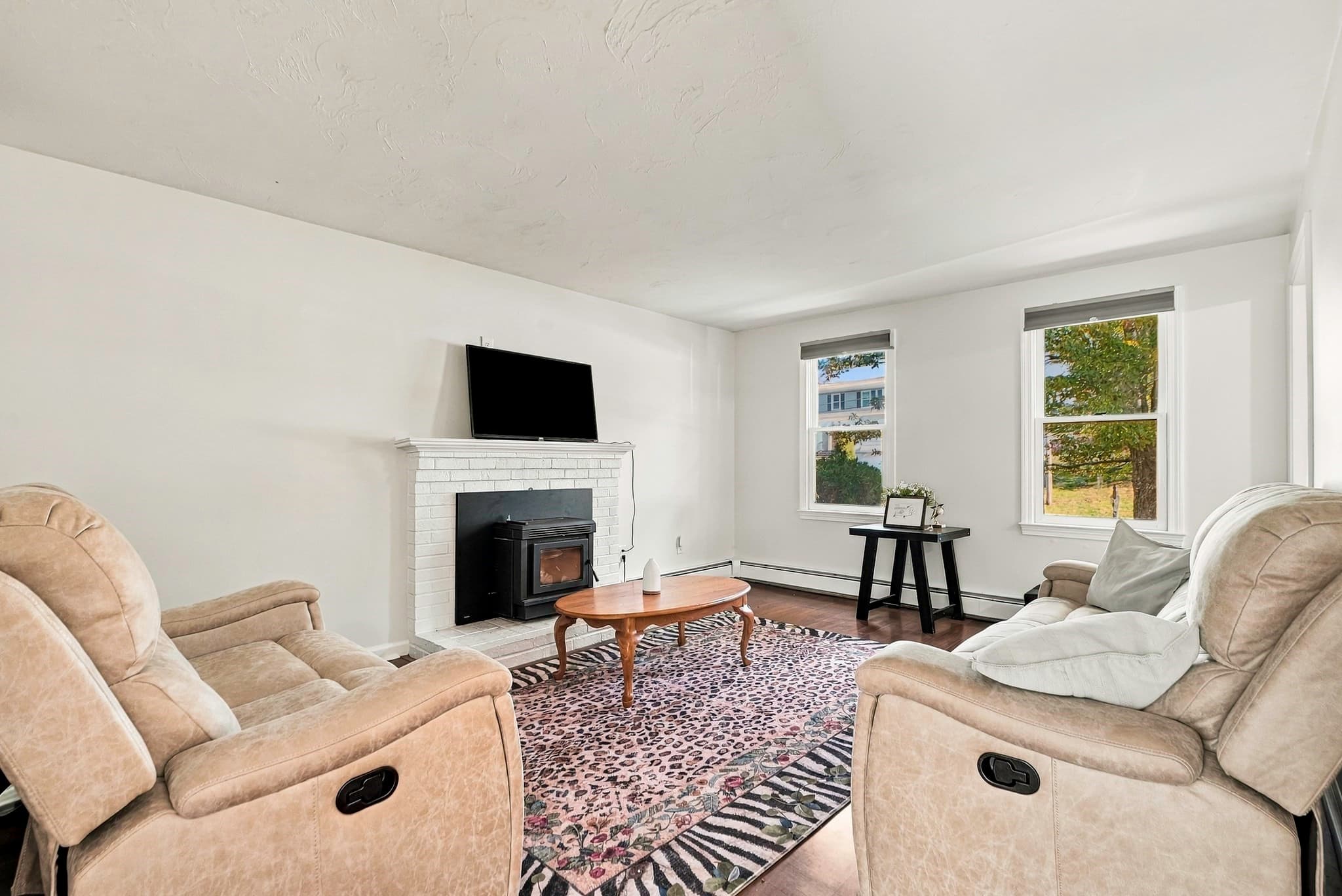 Single Family Residence at 15 Tammie Road, Hopedale MA 01747, photo 10 of 36