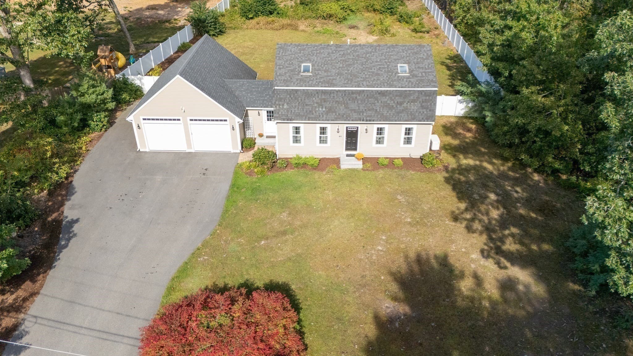 Single Family Residence at 46 Bennett Rd, Rochester MA 02770, photo 27 of 33