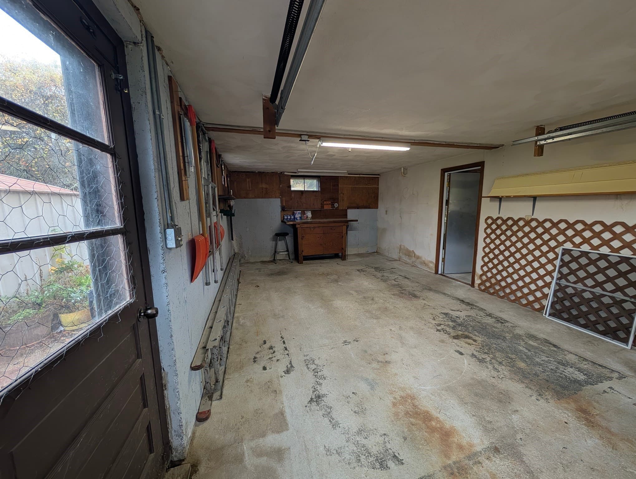 Single Family Residence at 139 Charlton St, Oxford MA 01540, Oxford, photo 27 of 32