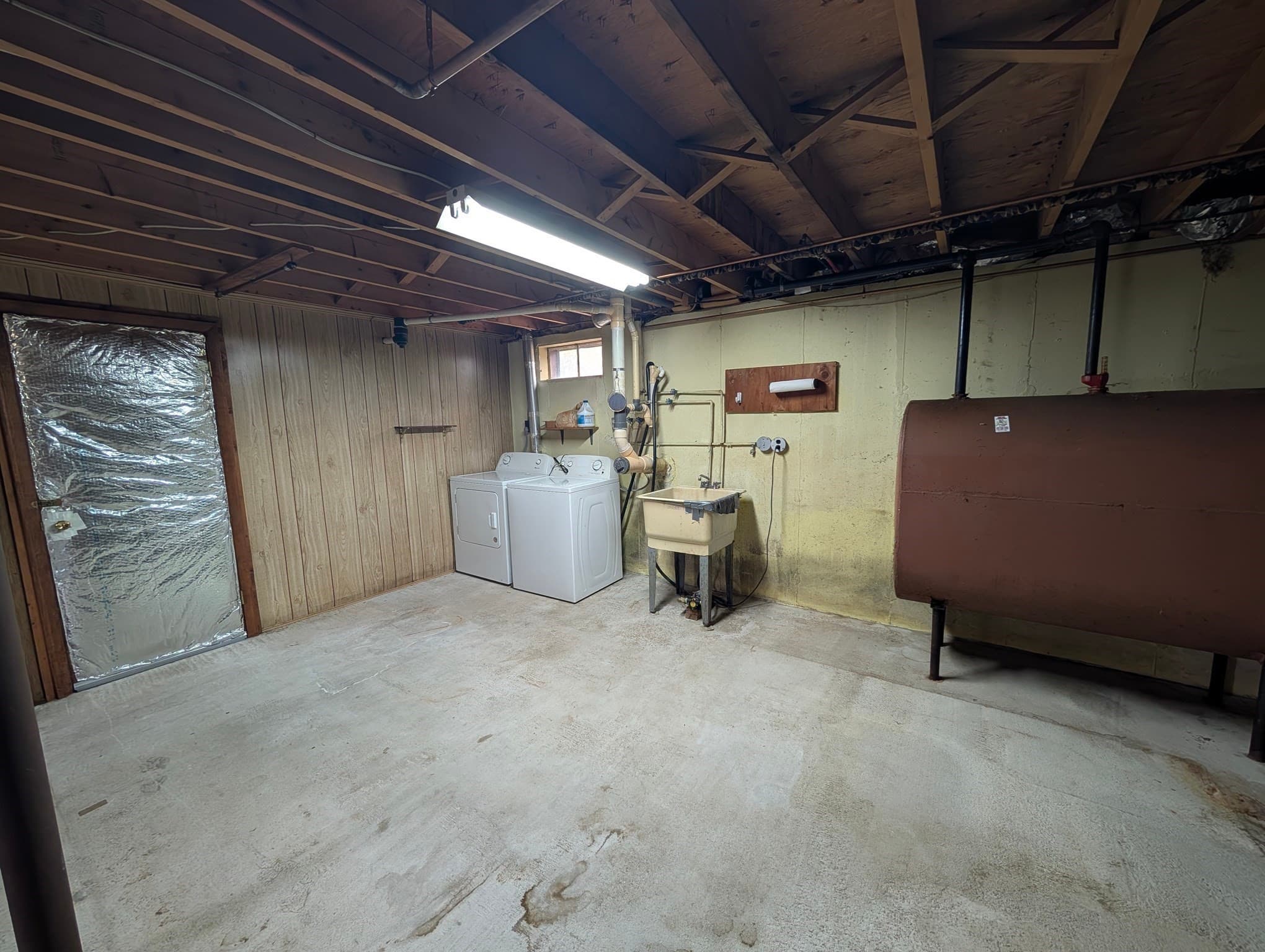 Single Family Residence at 139 Charlton St, Oxford MA 01540, Oxford, photo 25 of 32