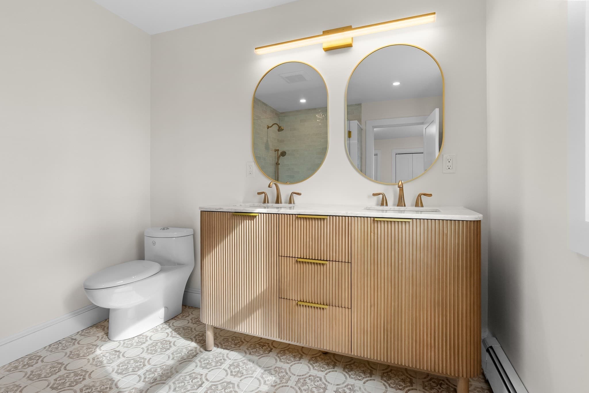 16 Reynard Street # 1, Gloucester MA 01930