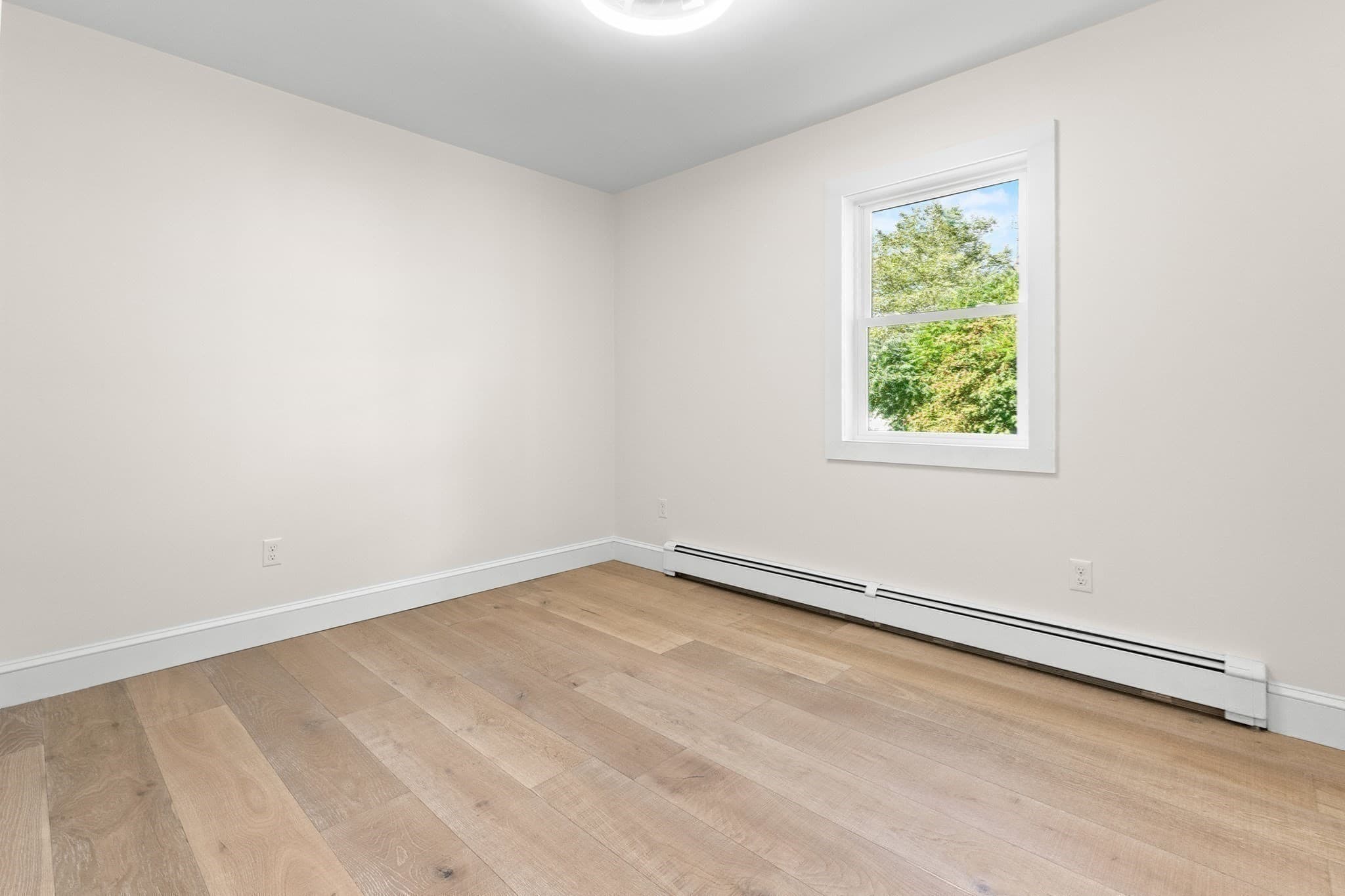 Condominium at 16 Reynard Street # 1, Gloucester MA 01930, photo 24 of 31