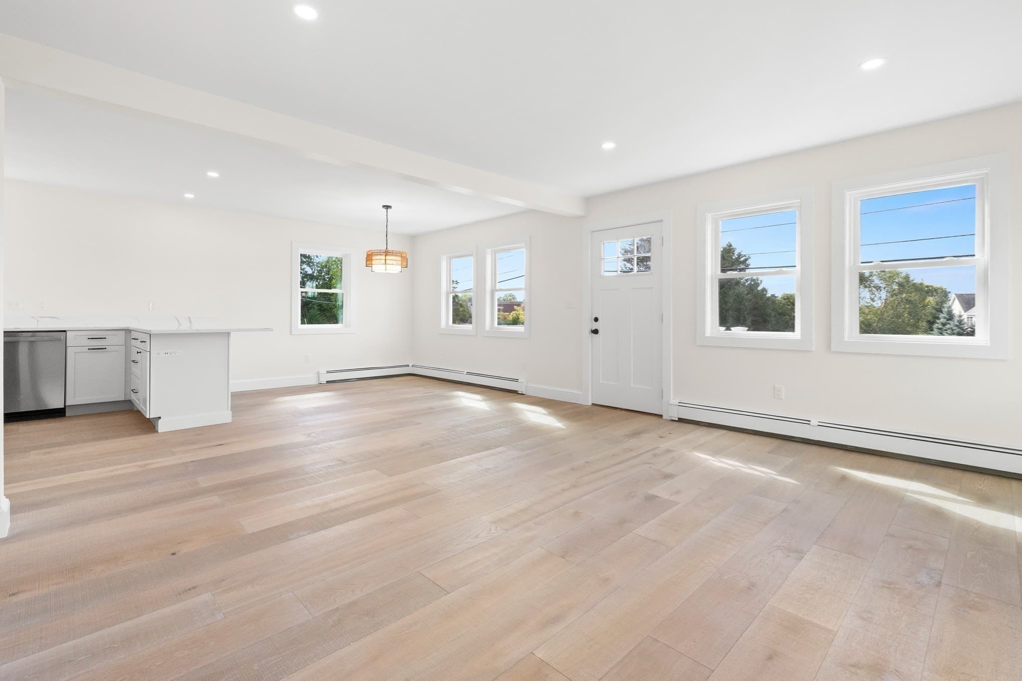 Condominium at 16 Reynard Street # 1, Gloucester MA 01930, photo 10 of 31