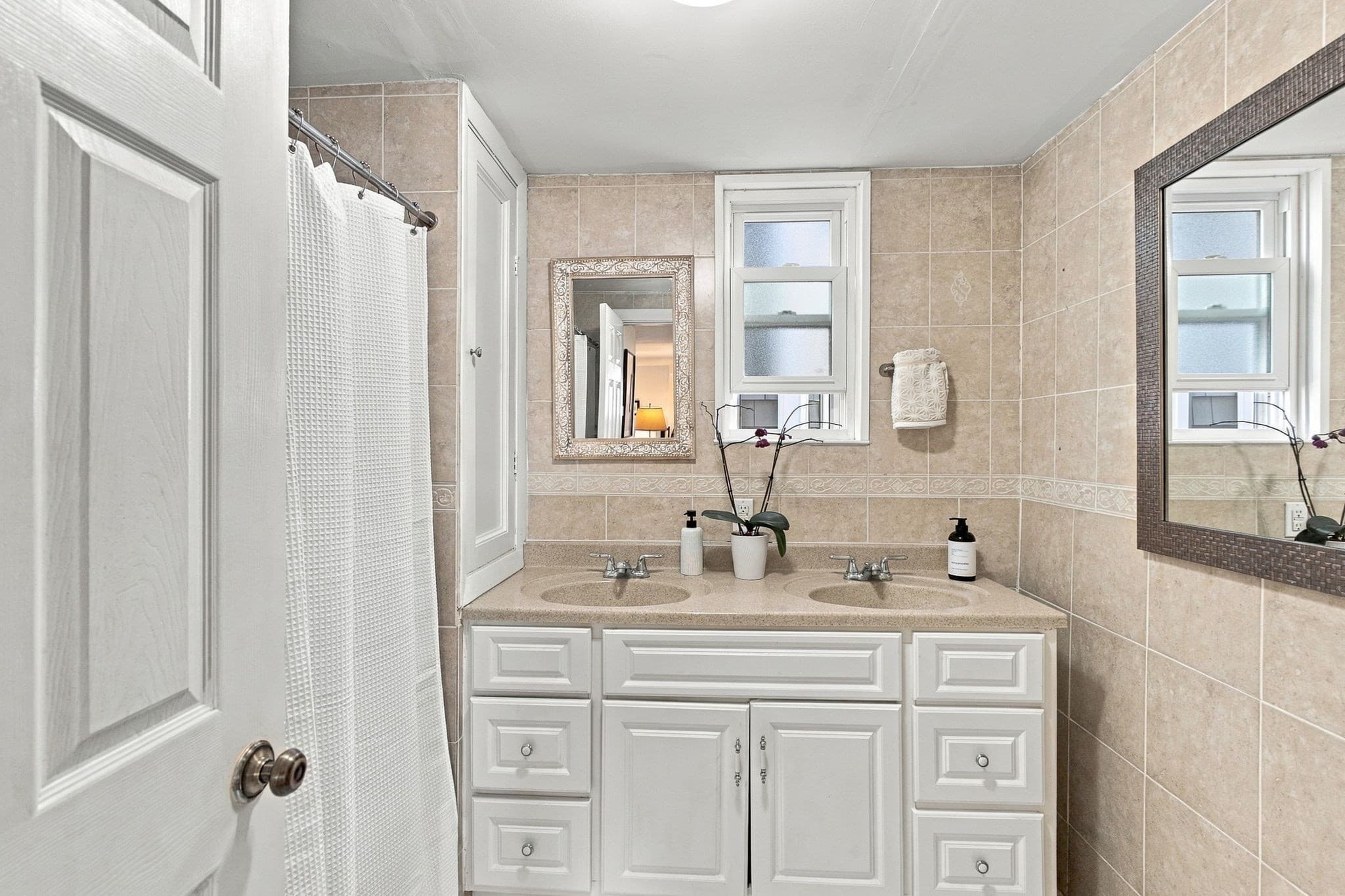 Condominium at 23 Gilman Terrace # 1, Somerville MA 02145, photo 13 of 19