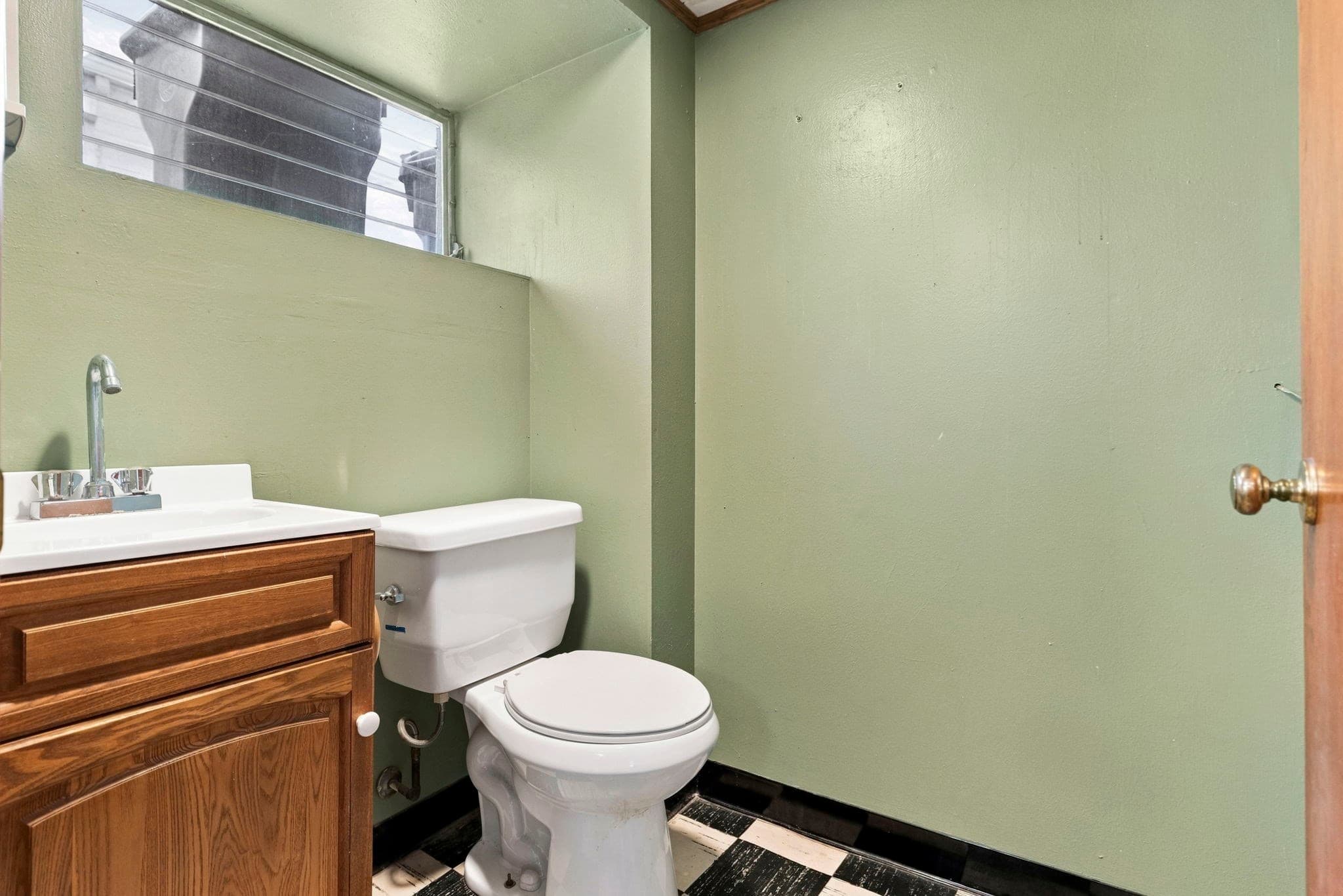 Single Family Residence at 31 Furness Street, Revere MA 02151, Revere, photo 29 of 40