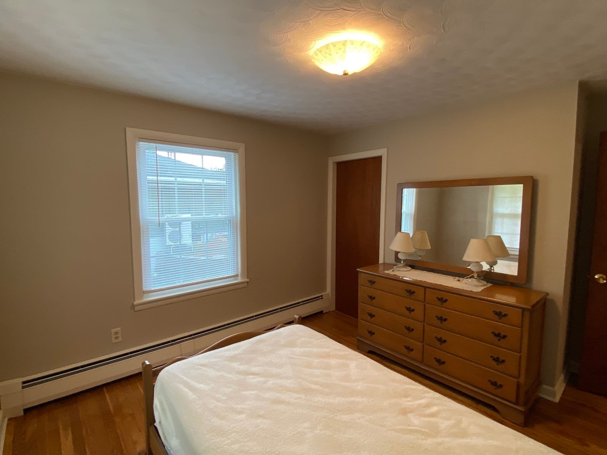 Single Family Residence at 1 Pearl St, Auburn MA 01501, Auburn, photo 13 of 26