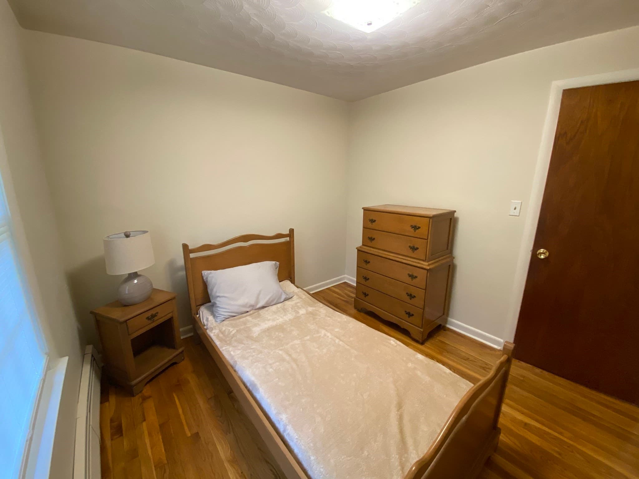 Single Family Residence at 1 Pearl St, Auburn MA 01501, Auburn, photo 14 of 26
