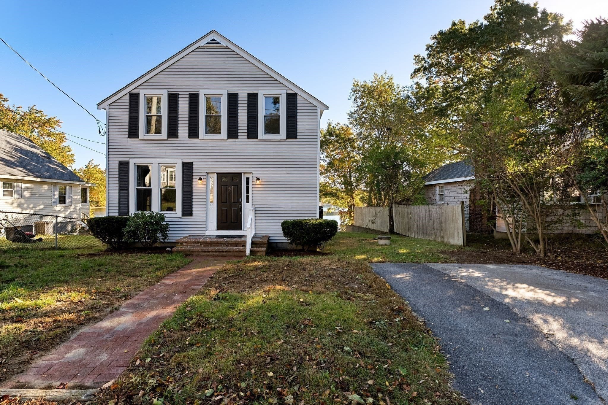 Single Family Residence at 50 Alvern Rd, Pembroke MA 02359, photo 3 of 39