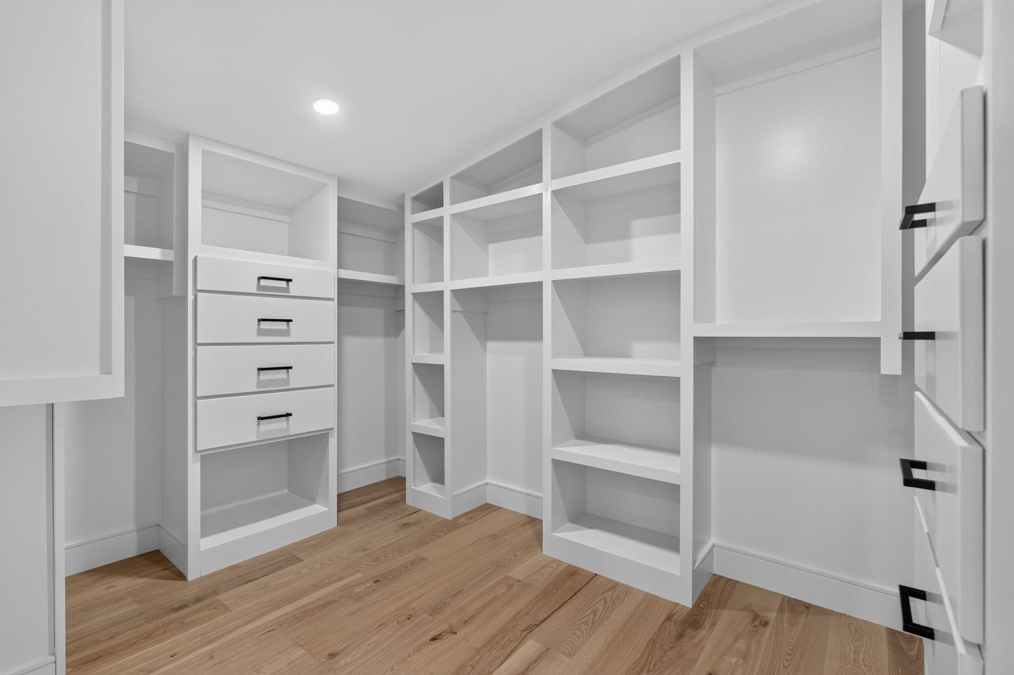 Condominium at 60 Chandler Street # 60, Arlington MA 02474, Arlington, photo 17 of 42