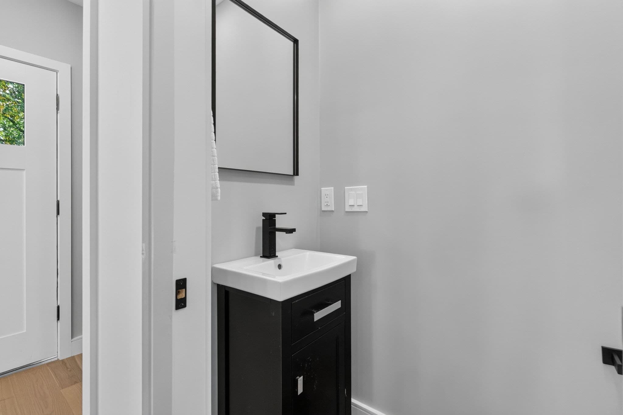 Condominium at 60 Chandler Street # 60, Arlington MA 02474, Arlington, photo 9 of 42
