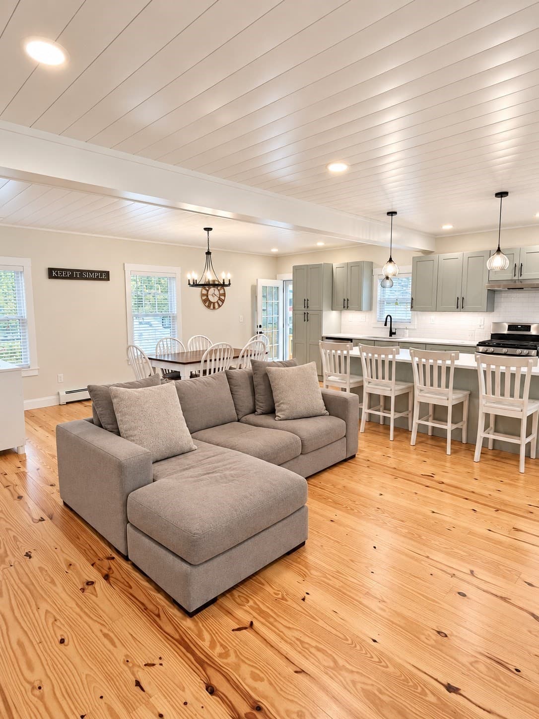 Single Family Residence at 138 Market St, Amesbury MA 01913, Amesbury, photo 7 of 22