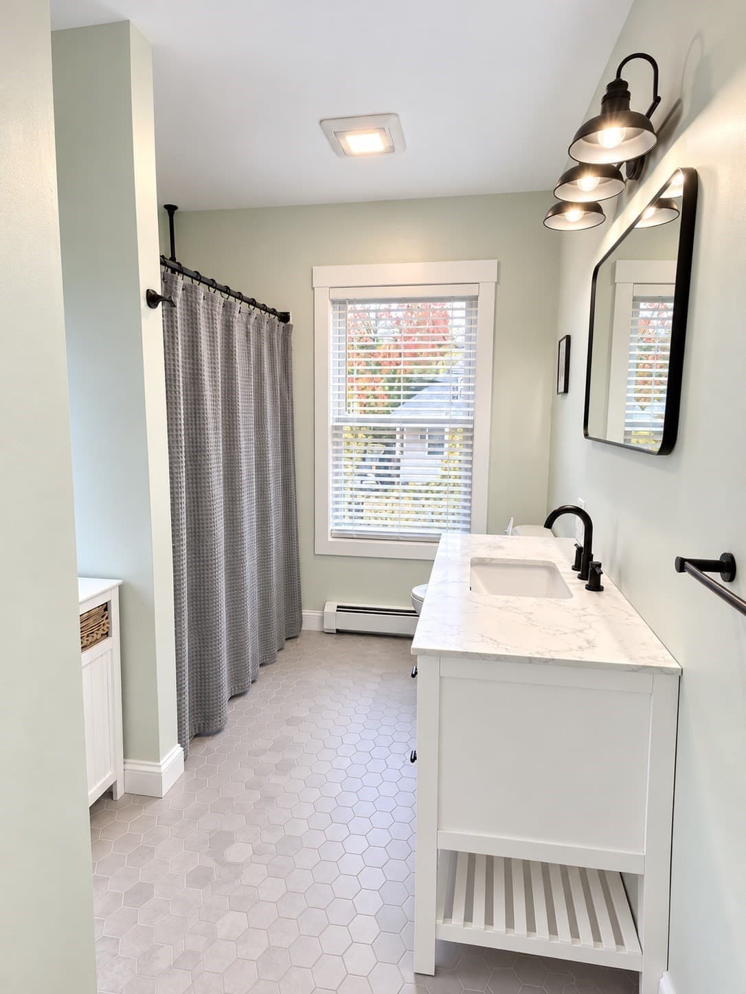 Single Family Residence at 138 Market St, Amesbury MA 01913, Amesbury, photo 18 of 22