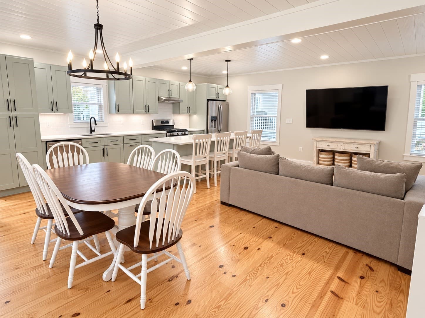 Single Family Residence at 138 Market St, Amesbury MA 01913, Amesbury, photo 11 of 22