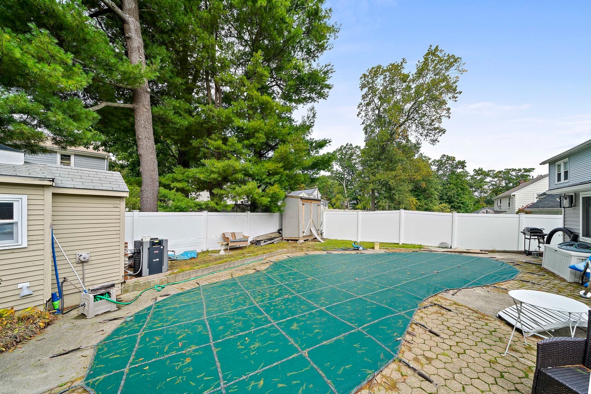 Single Family Residence at 65 Hawthorne Rd, Waltham MA 02451, photo 23 of 27
