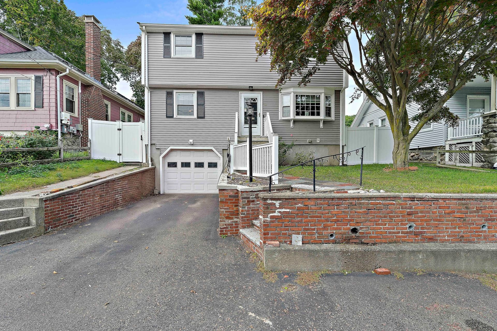65 Hawthorne Rd, Waltham MA 02451