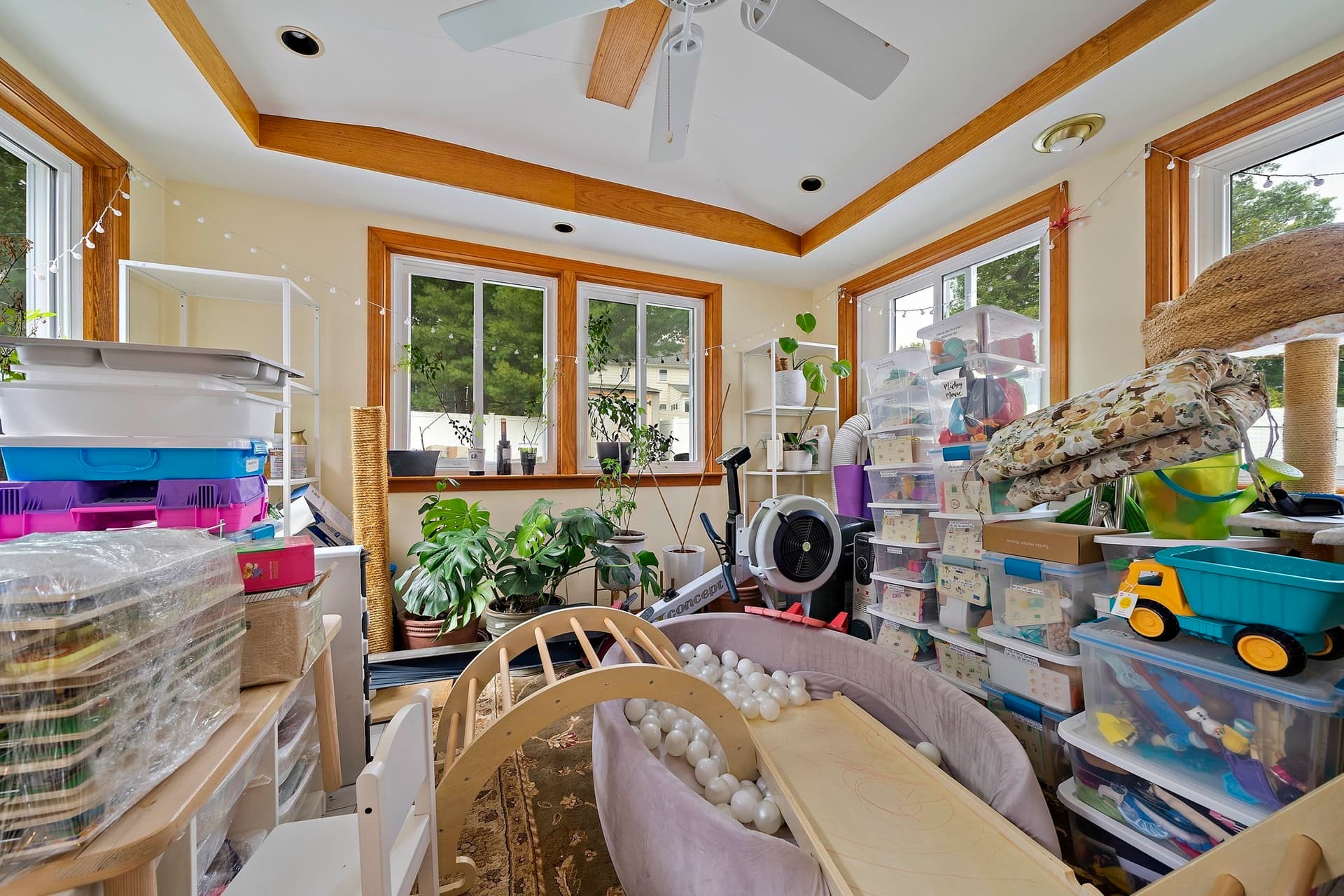 Single Family Residence at 65 Hawthorne Rd, Waltham MA 02451, photo 9 of 27