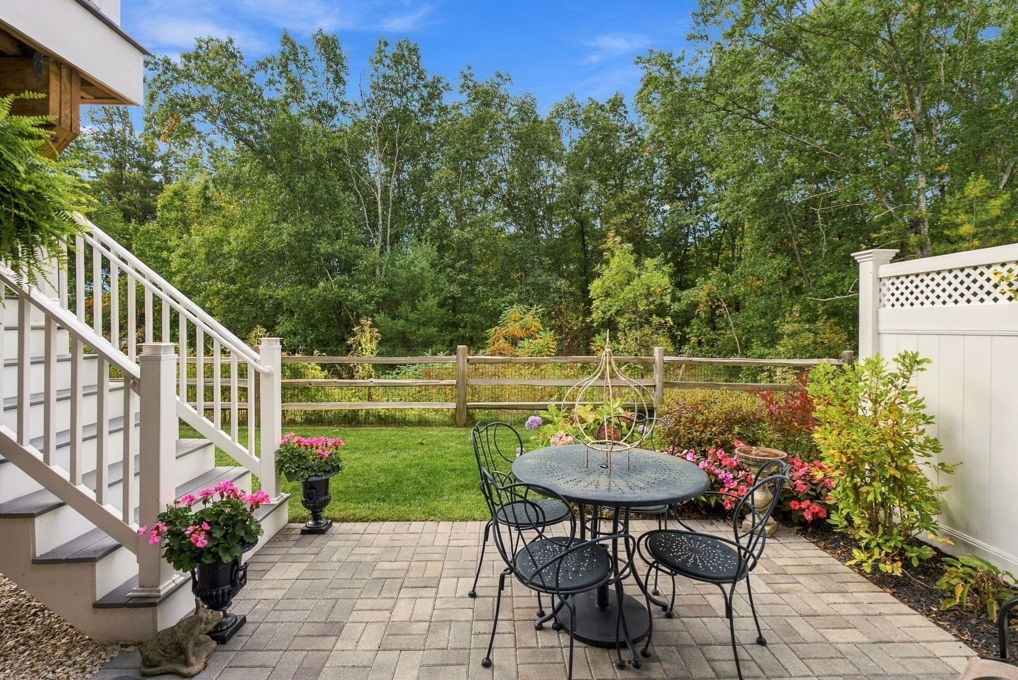 Condominium at 5 Granville Ln # 5, Amesbury MA 01913, photo 36 of 39