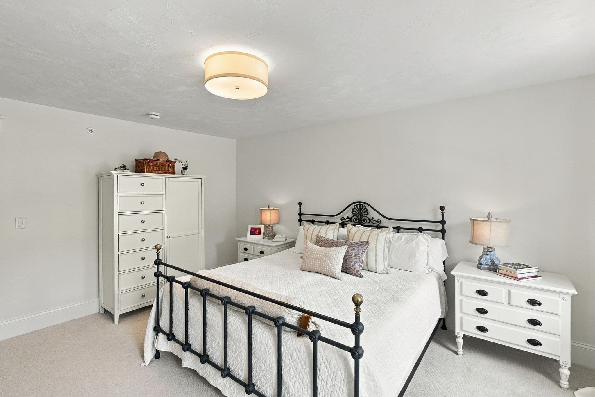 Condominium at 5 Granville Ln # 5, Amesbury MA 01913, photo 29 of 39