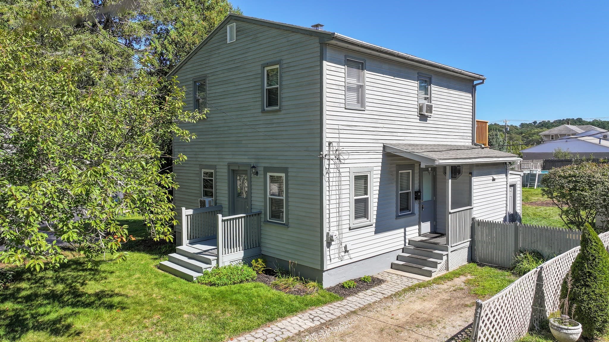 31 Stockholm St, Bellingham MA 02019