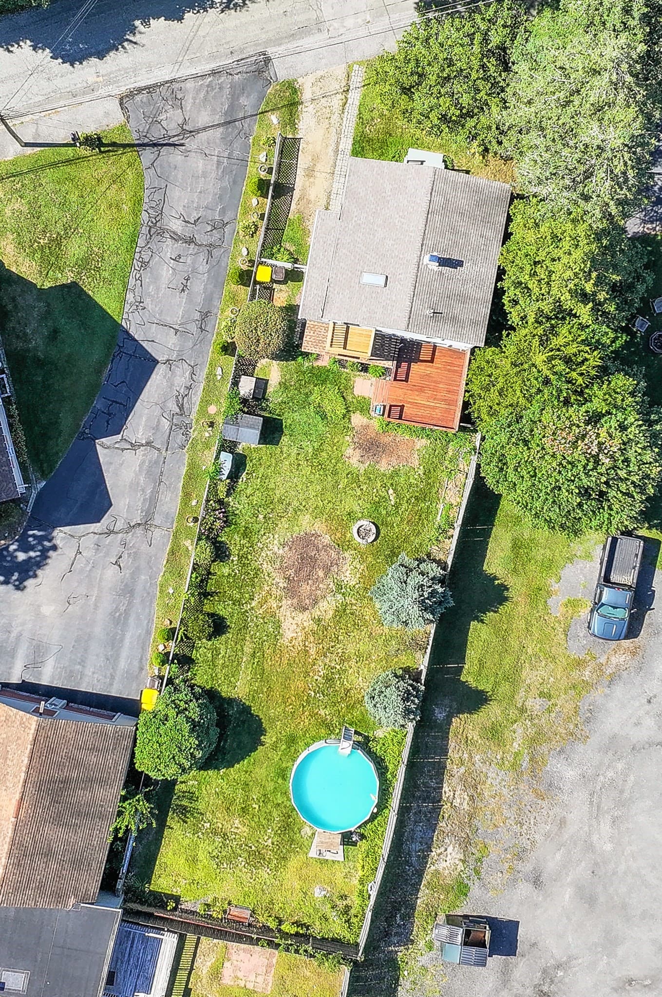 Single Family Residence at 31 Stockholm St, Bellingham MA 02019, Bellingham, photo 8 of 33