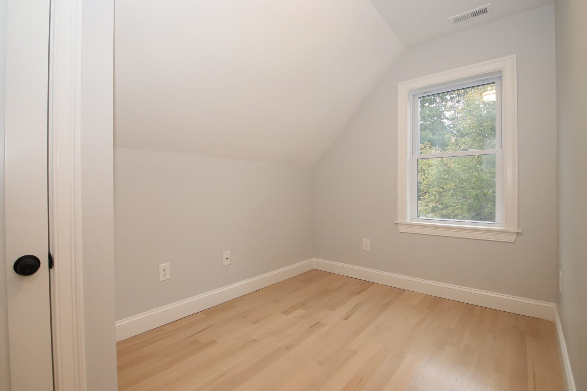 Single Family Residence at 27 Holbrook Court, Melrose MA 02176, Melrose, photo 27 of 33