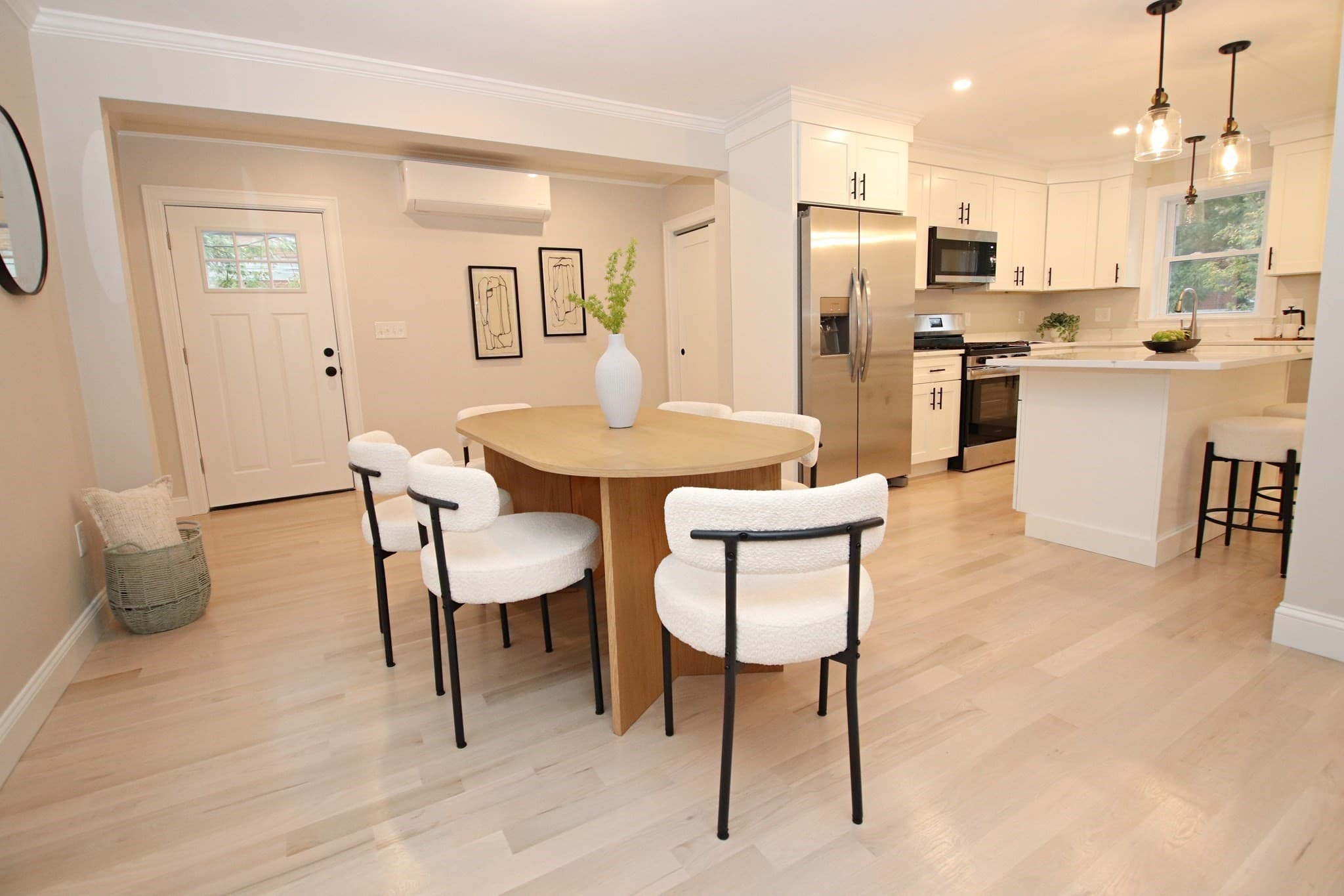 Single Family Residence at 27 Holbrook Court, Melrose MA 02176, Melrose, photo 12 of 33