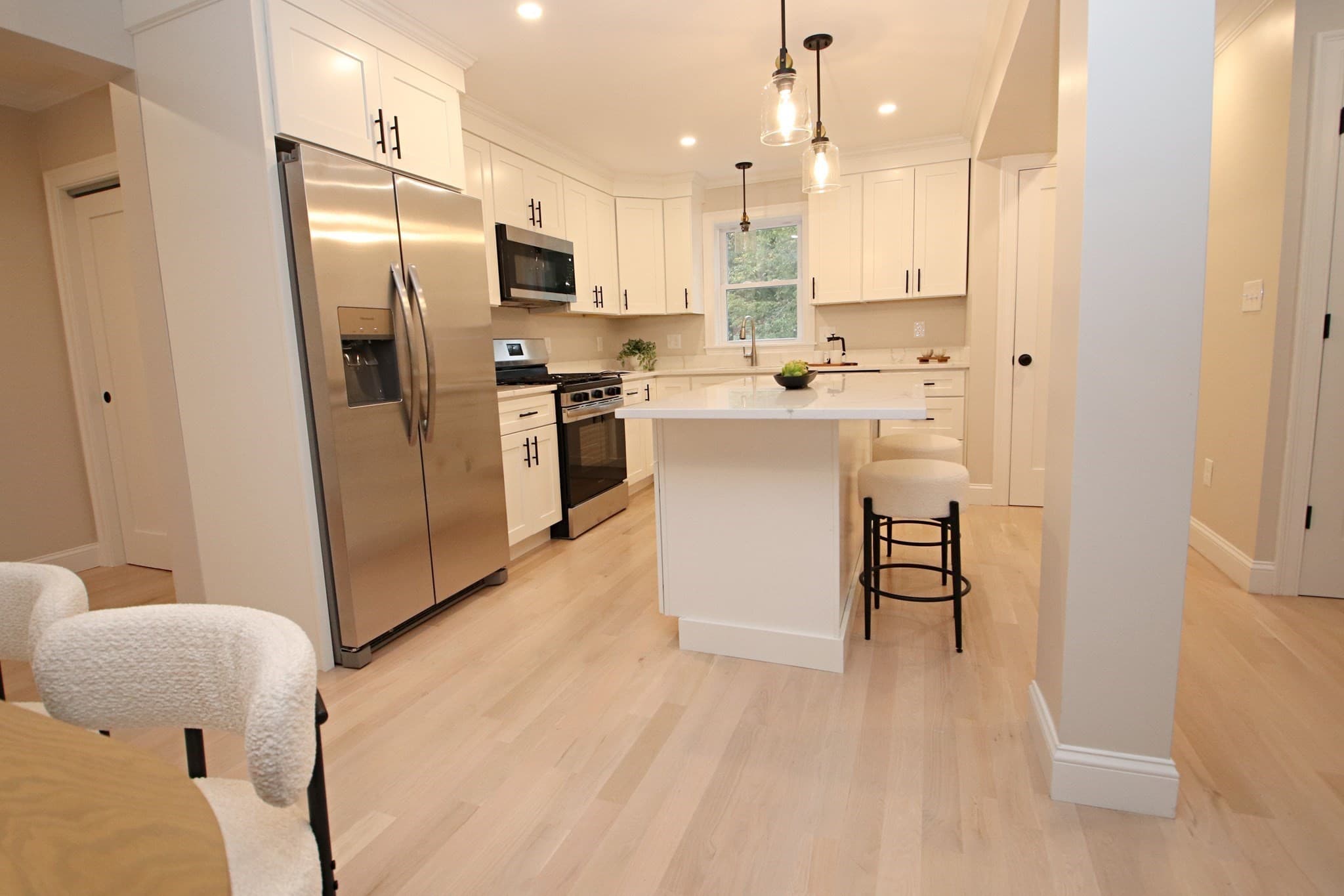 Single Family Residence at 27 Holbrook Court, Melrose MA 02176, Melrose, photo 10 of 33