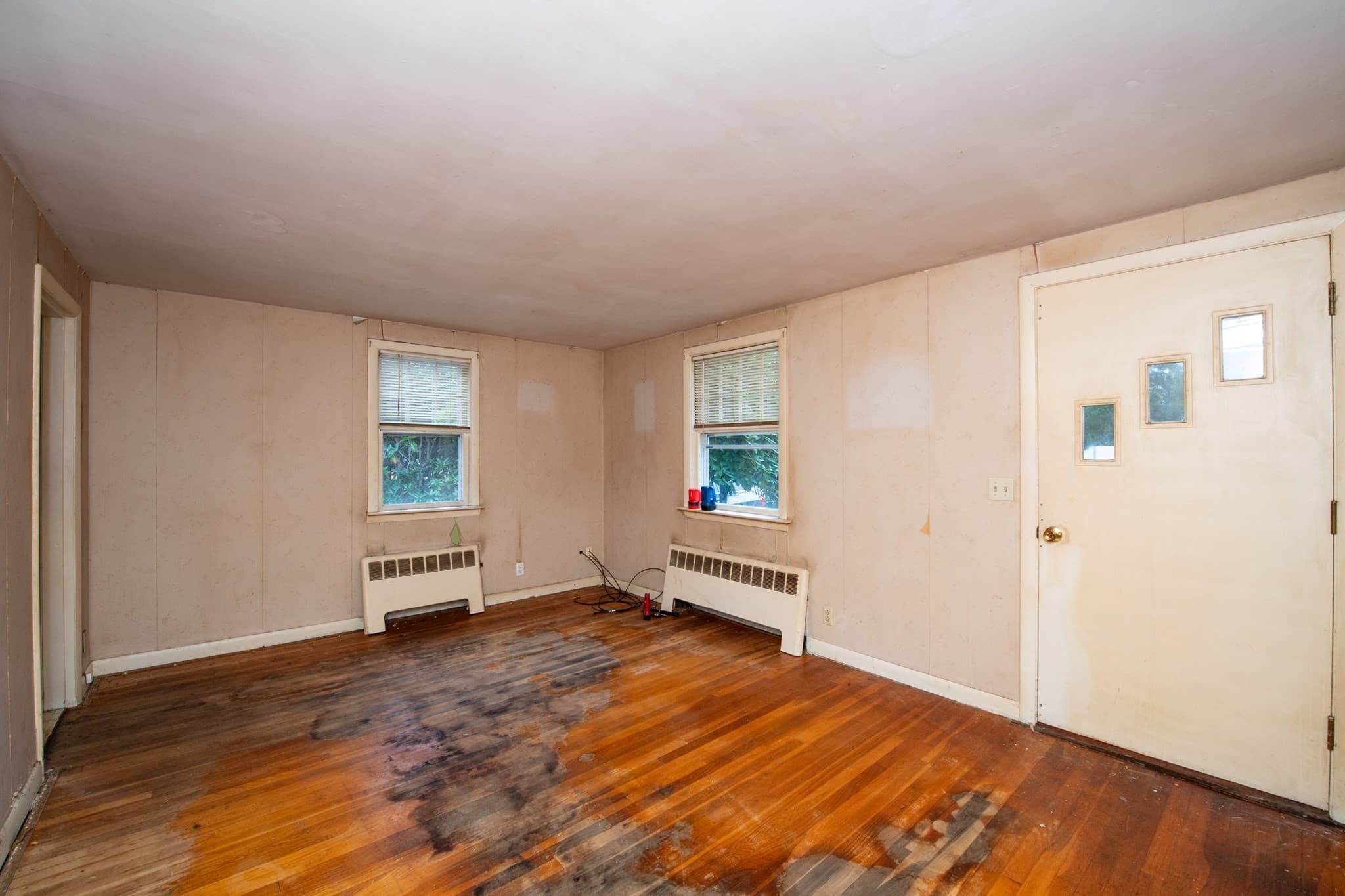 Single Family Residence at 477 Teaticket Highway, Falmouth MA 02536, photo 13 of 16
