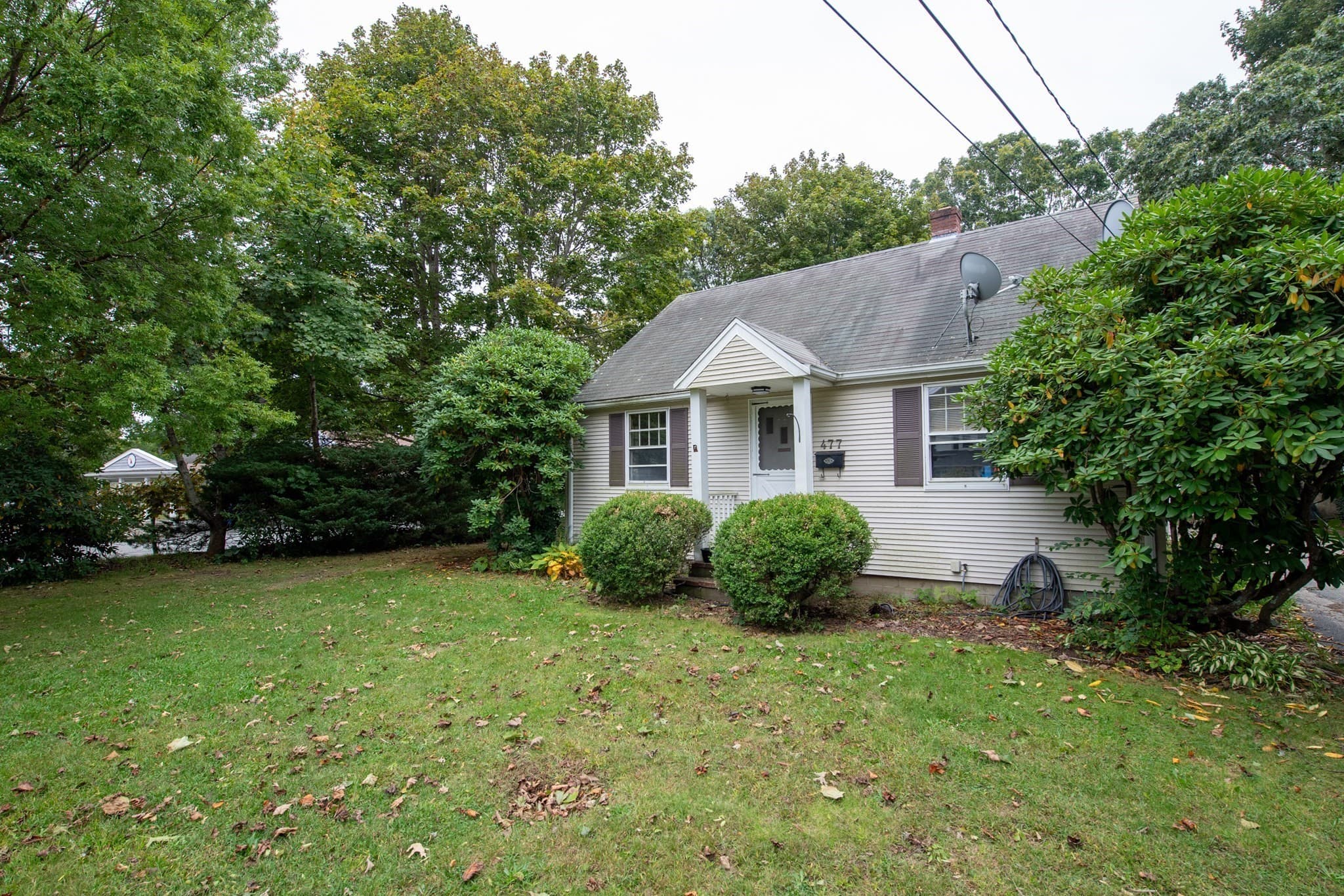 Single Family Residence at 477 Teaticket Highway, Falmouth MA 02536, photo 4 of 16