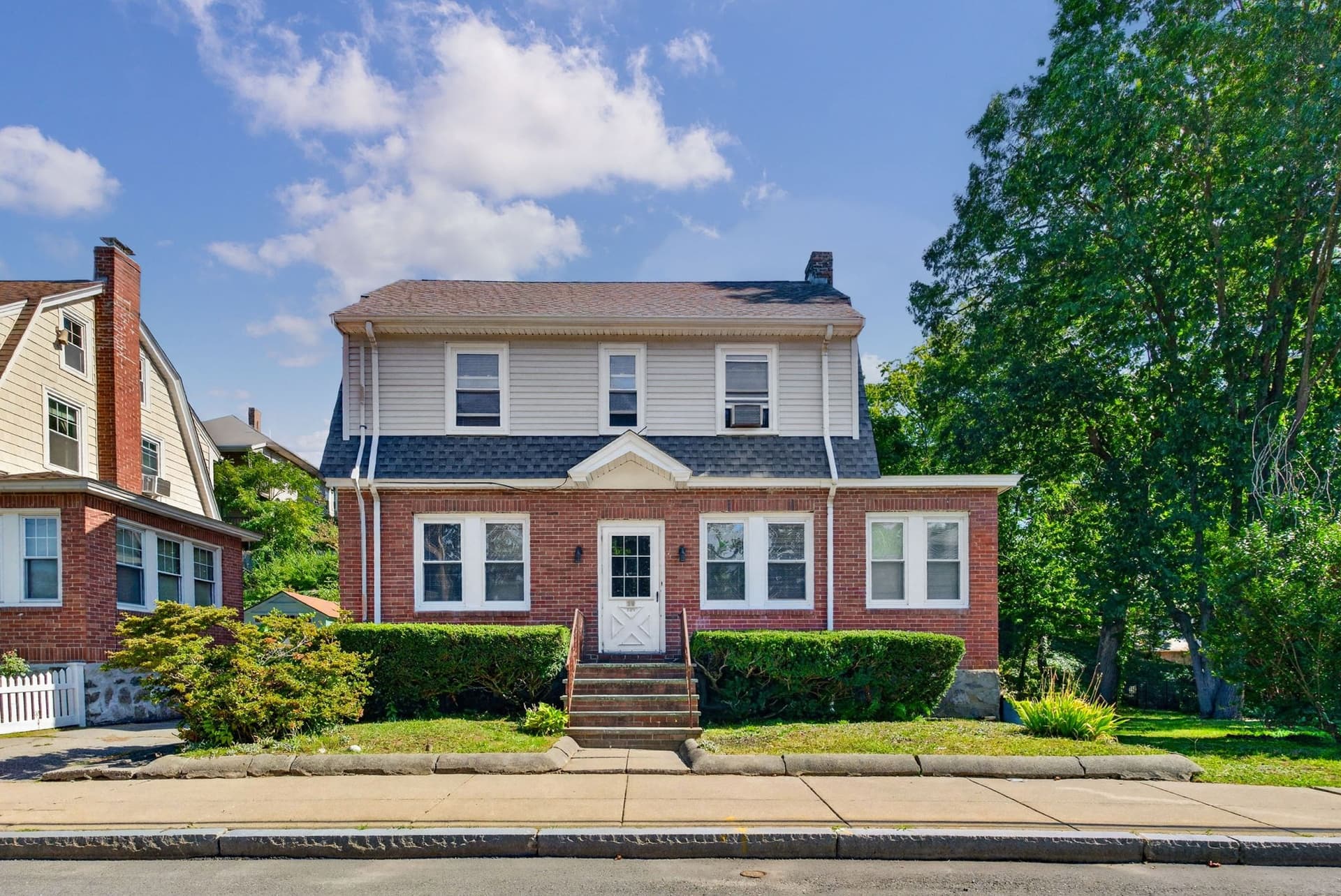 19 Stearns Rd, Boston MA 02132