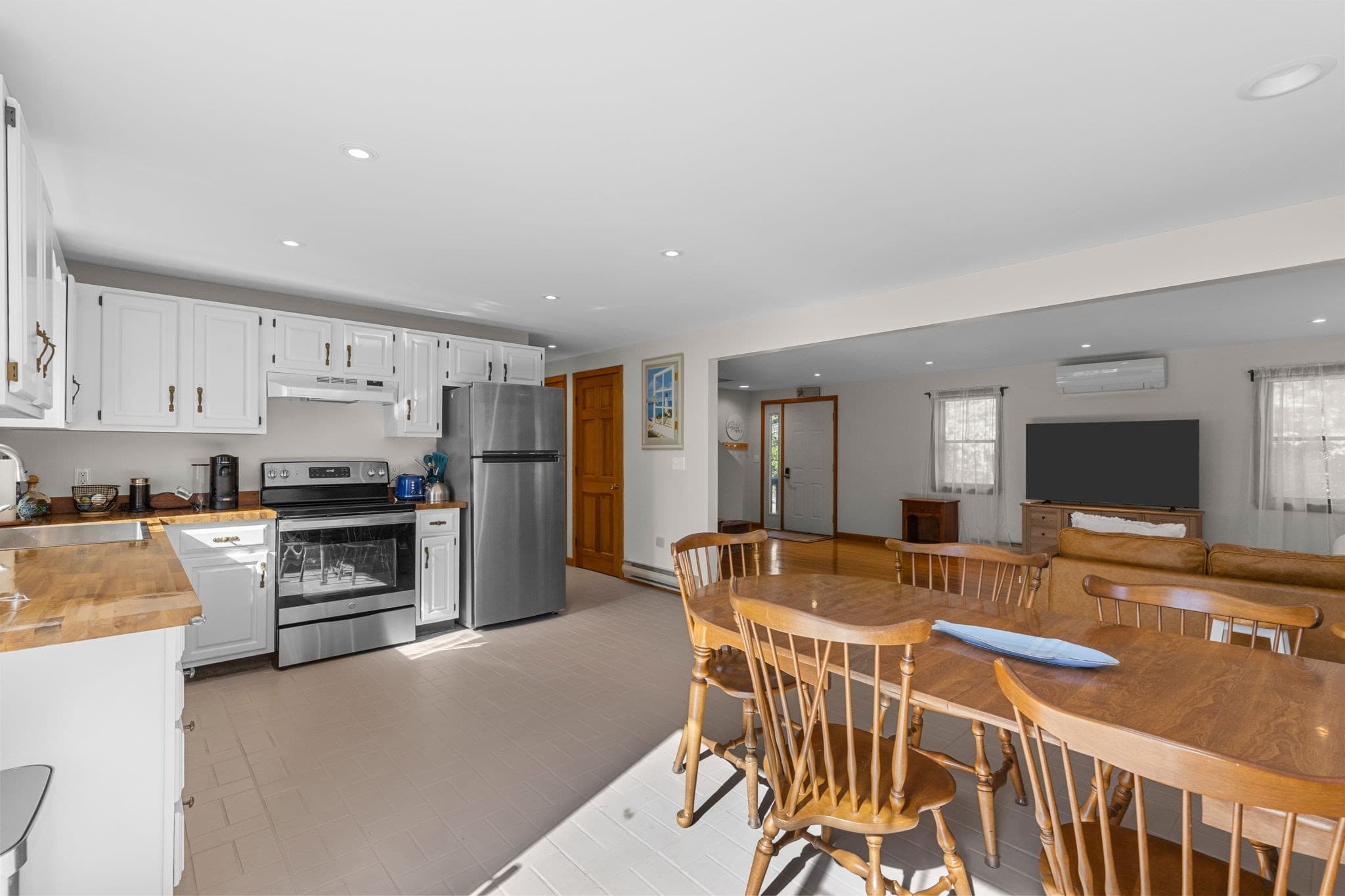 Single Family Residence at 5 Houser Way, Truro MA 02652, photo 9 of 42