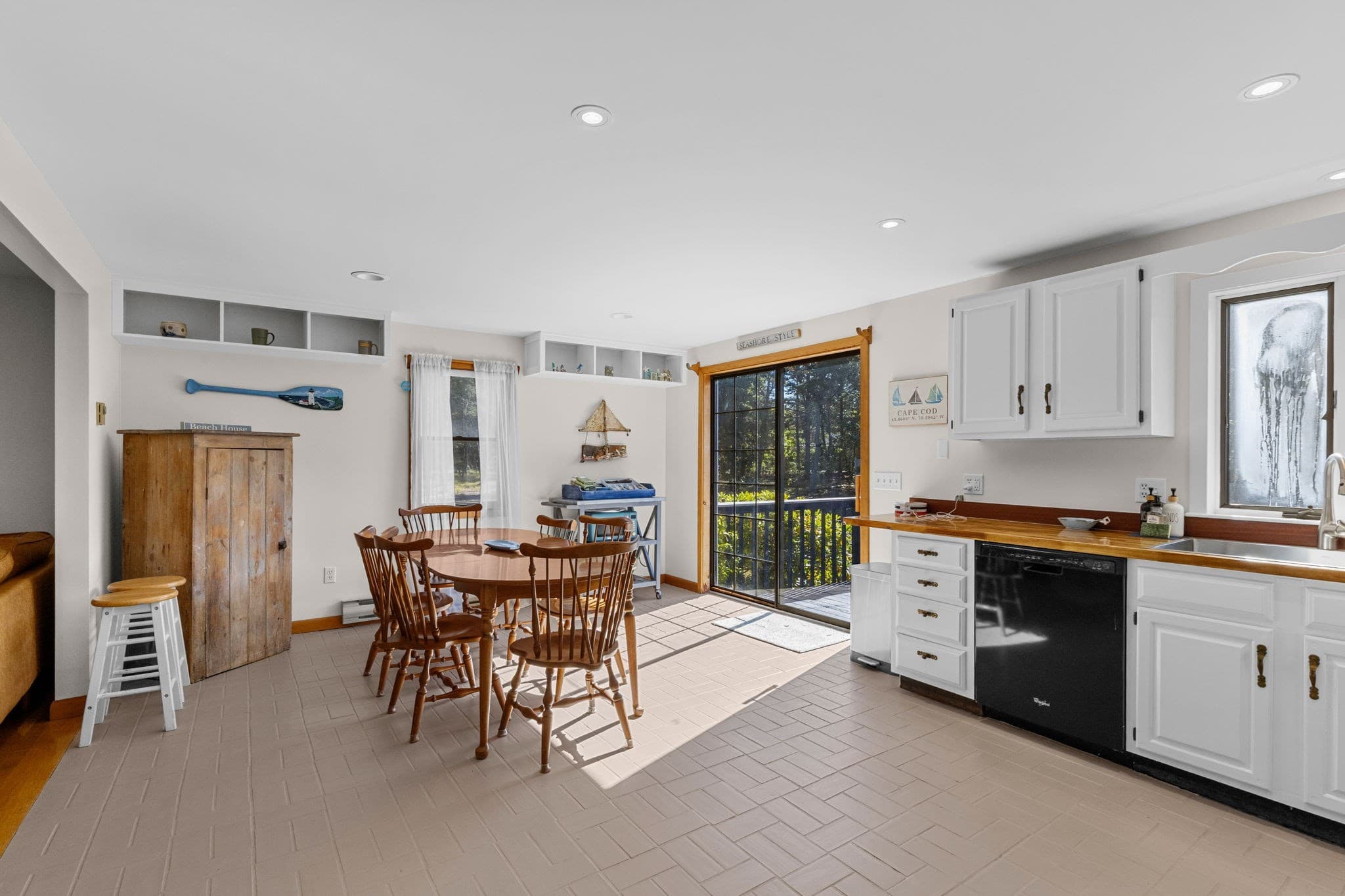Single Family Residence at 5 Houser Way, Truro MA 02652, photo 11 of 42