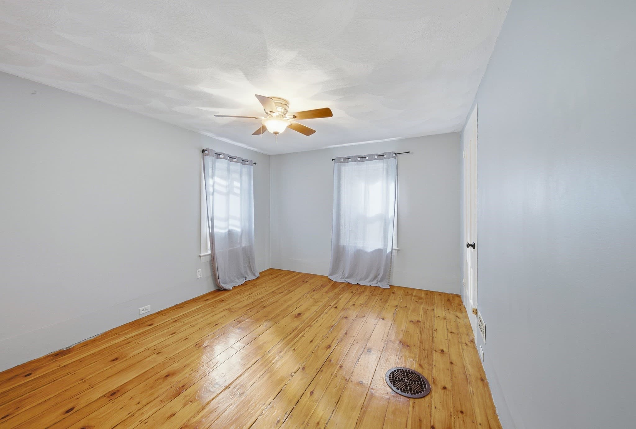 Condominium at 41 Prospect St # 41, Georgetown MA 01833, photo 16 of 37