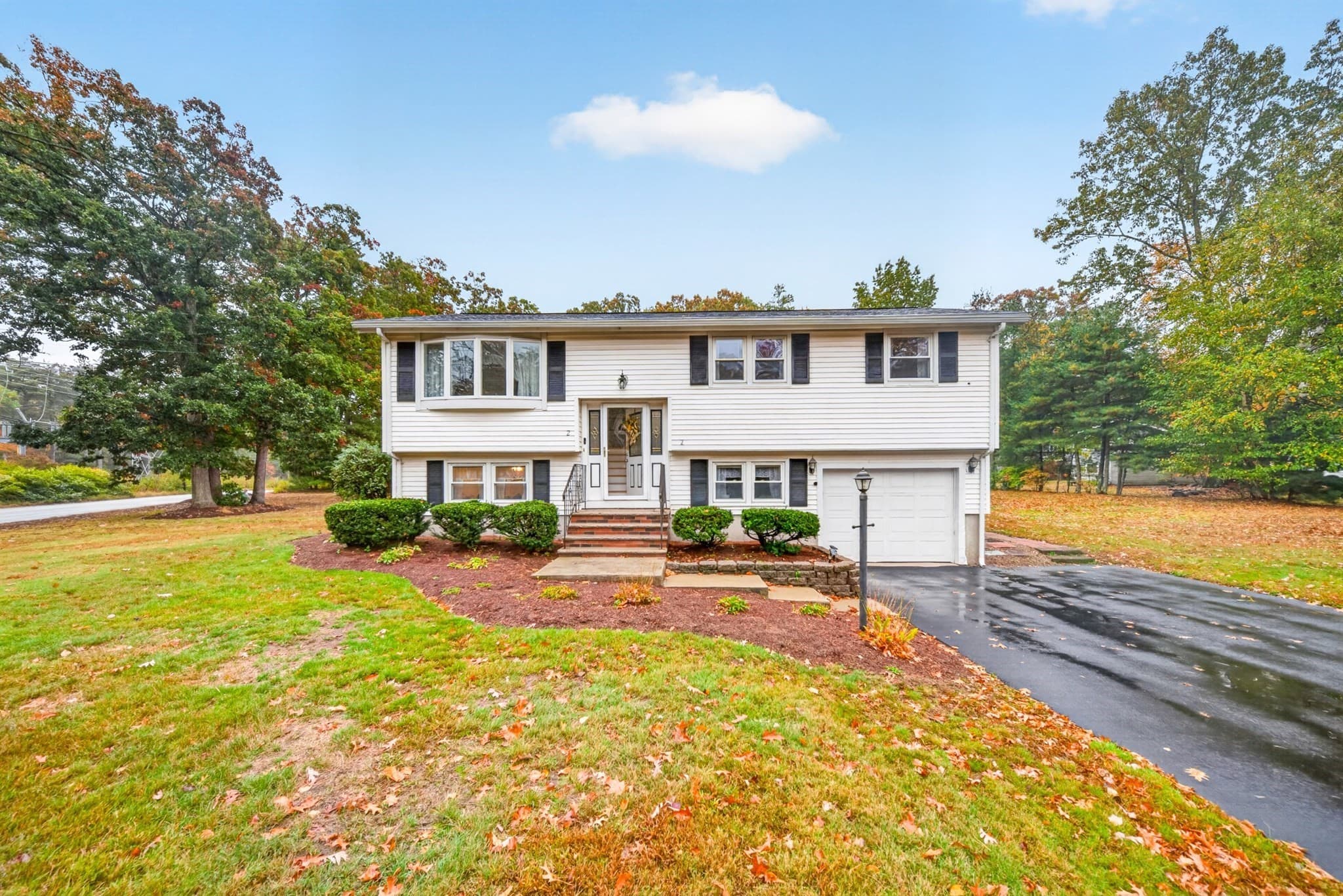 2 Allard Way, Billerica MA 01821